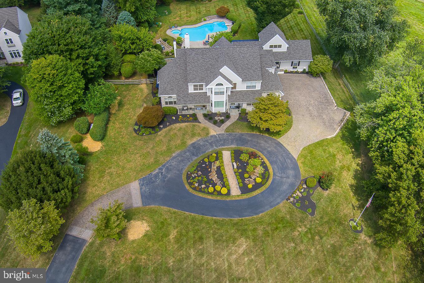 ROYALWOOD ESTATES - Residential