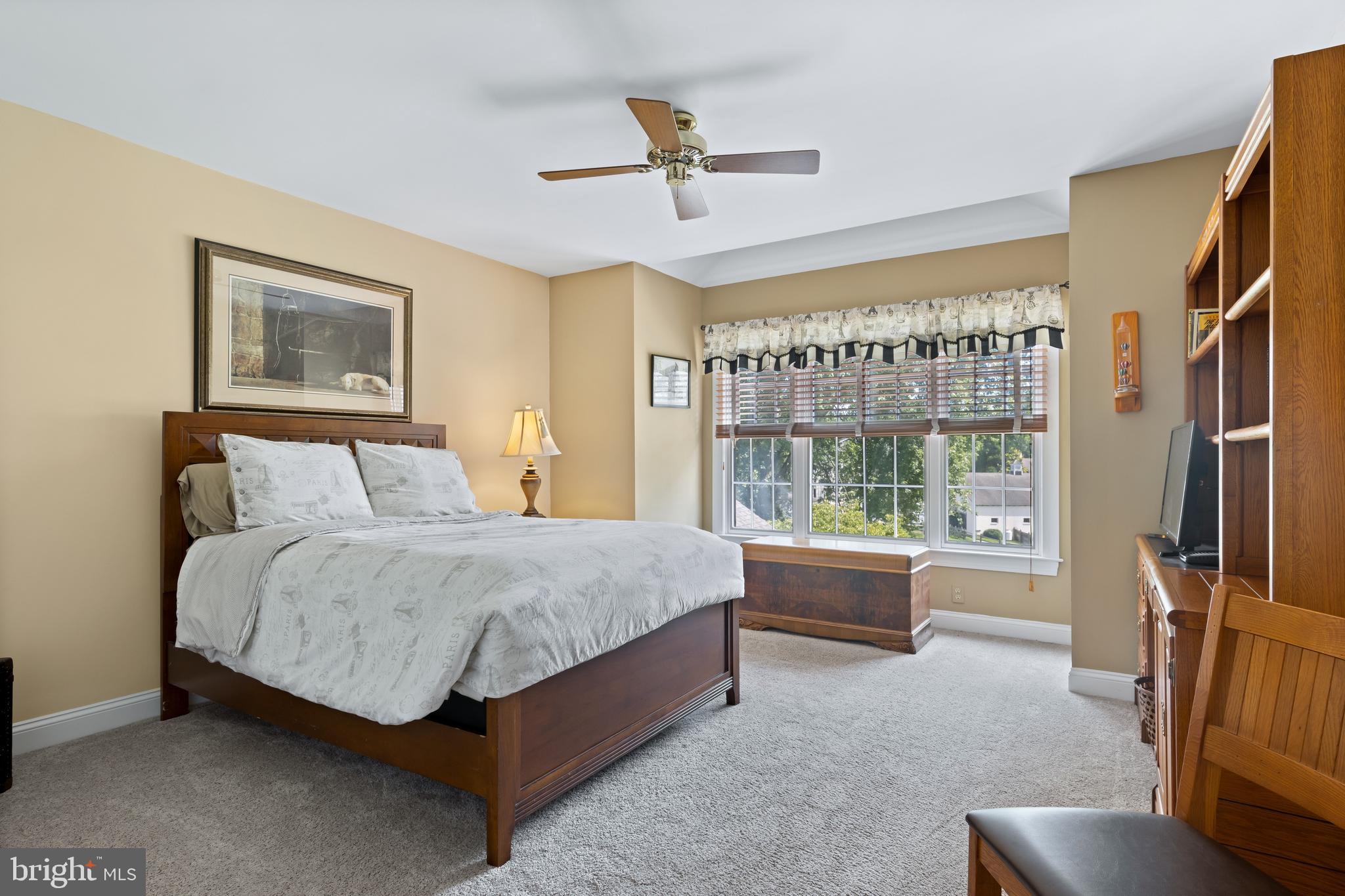 ROYALWOOD ESTATES - Residential