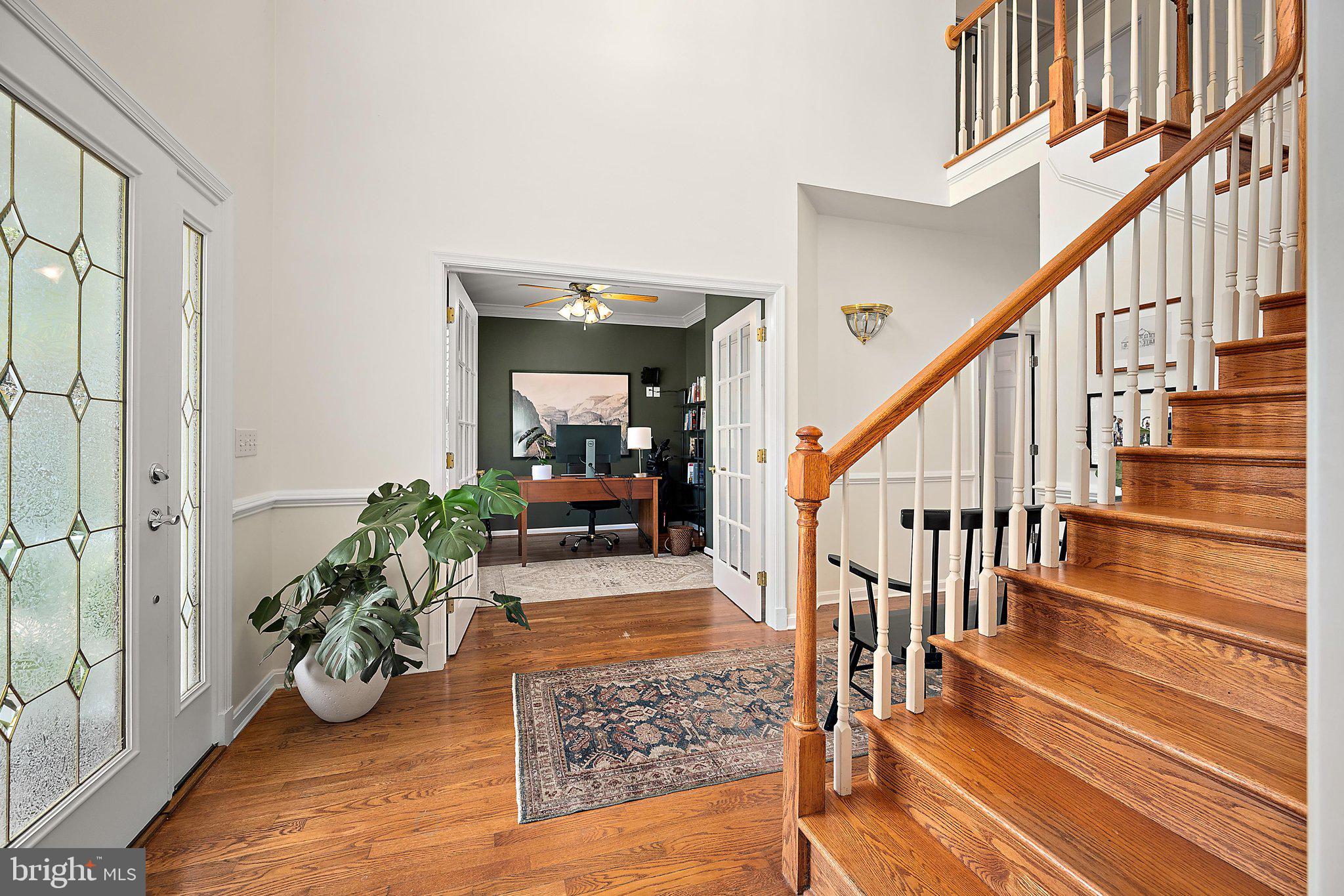 25343 CLUB CIRCLE