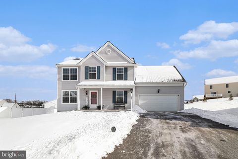 104 BROOKSIDE LANE NEW PROVIDENCE PA 17560