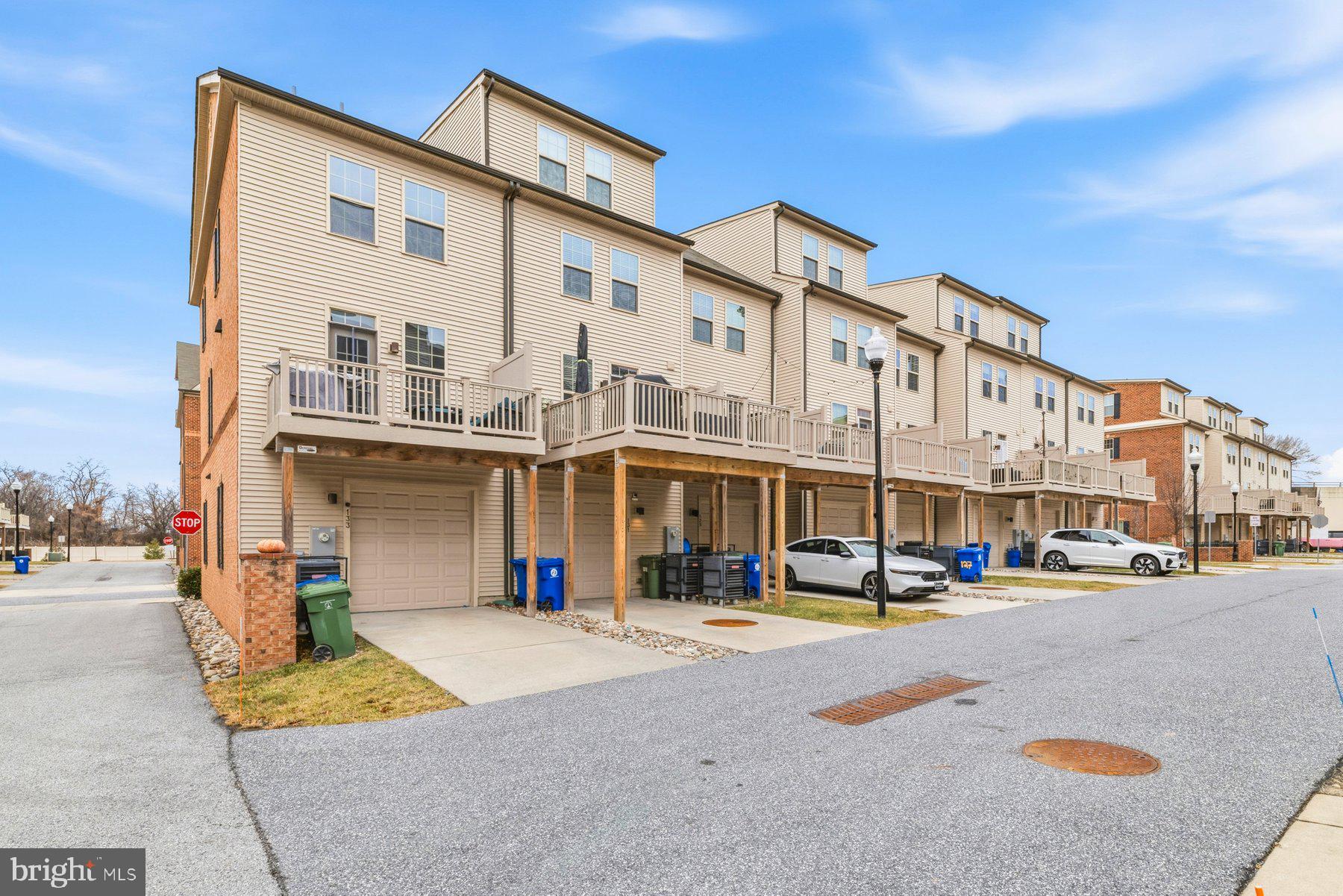 OLDHAM CROSSING - Residential