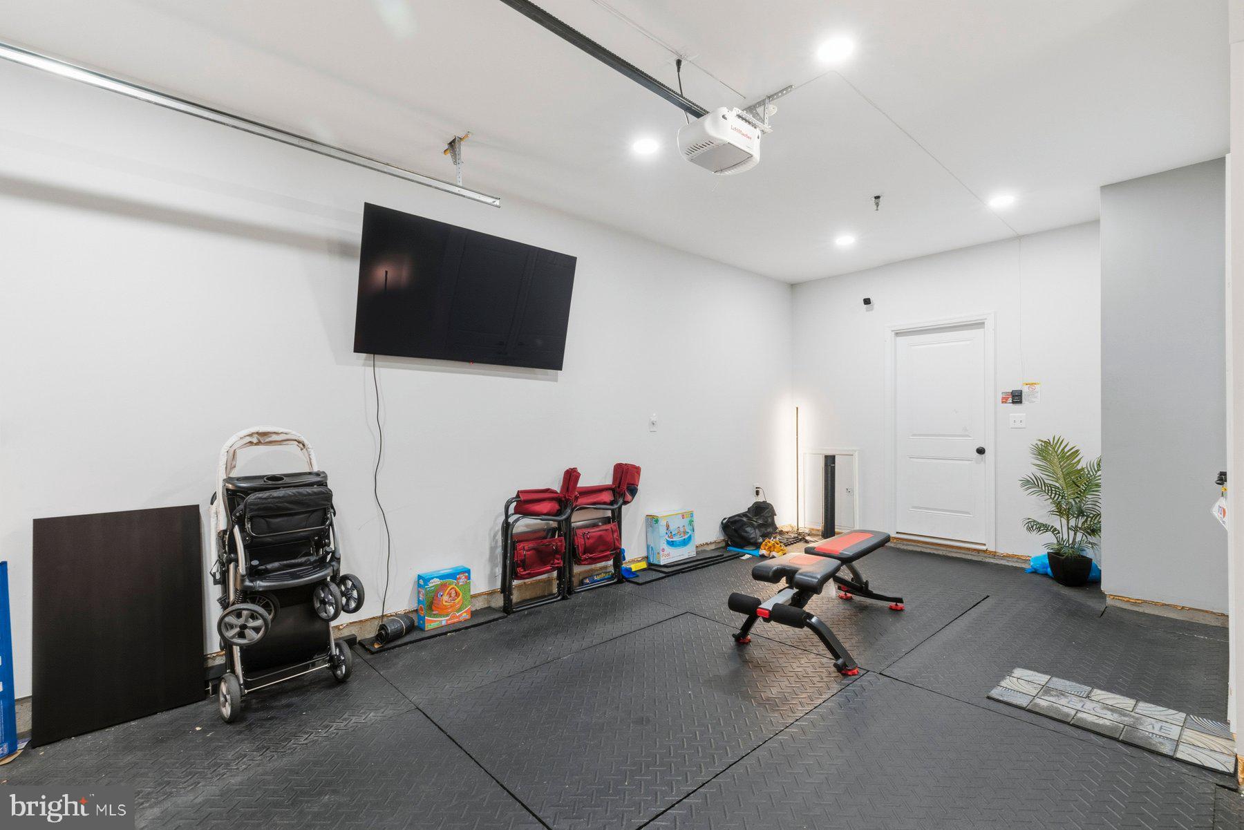 OLDHAM CROSSING - Residential