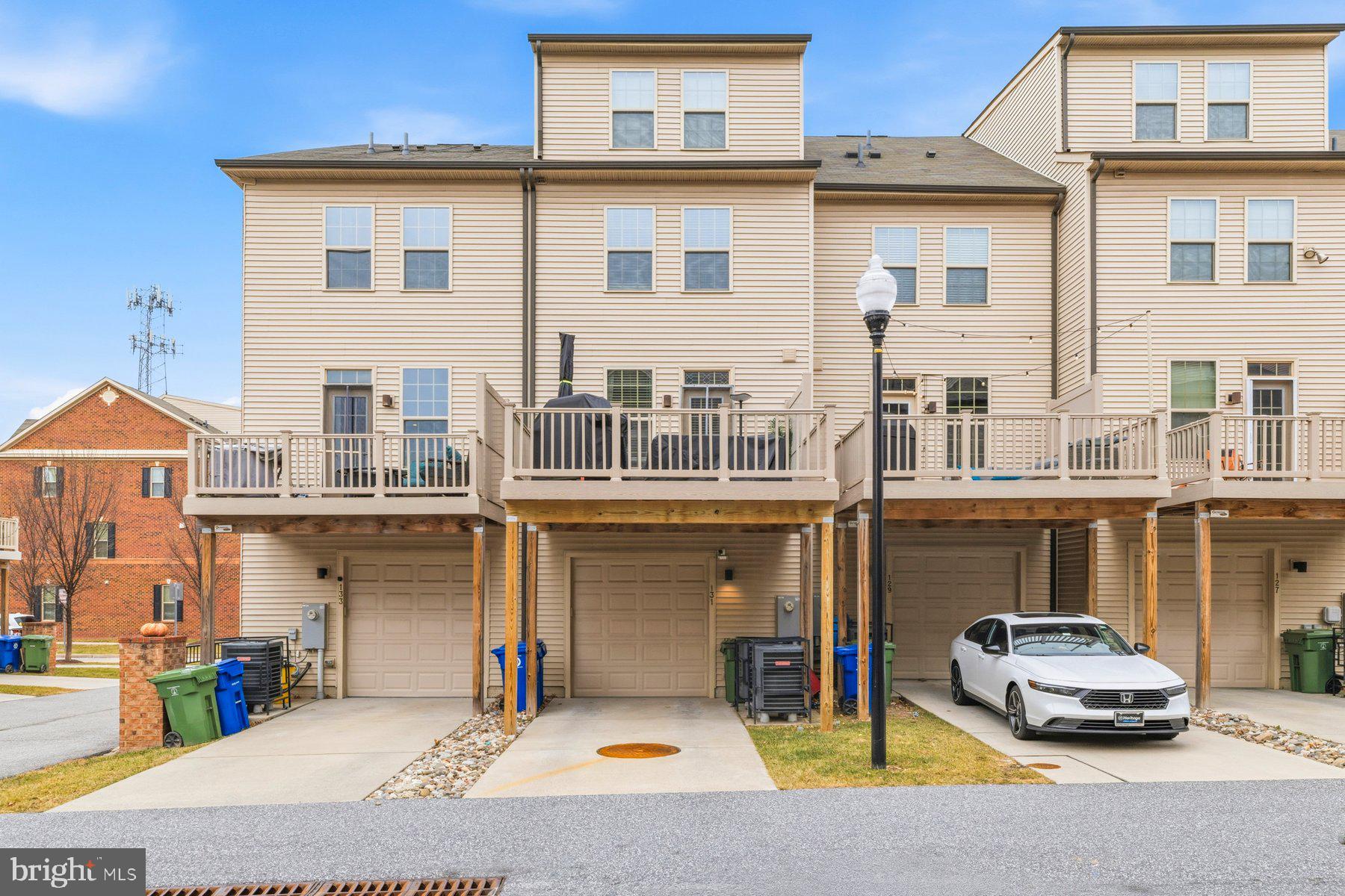 OLDHAM CROSSING - Residential