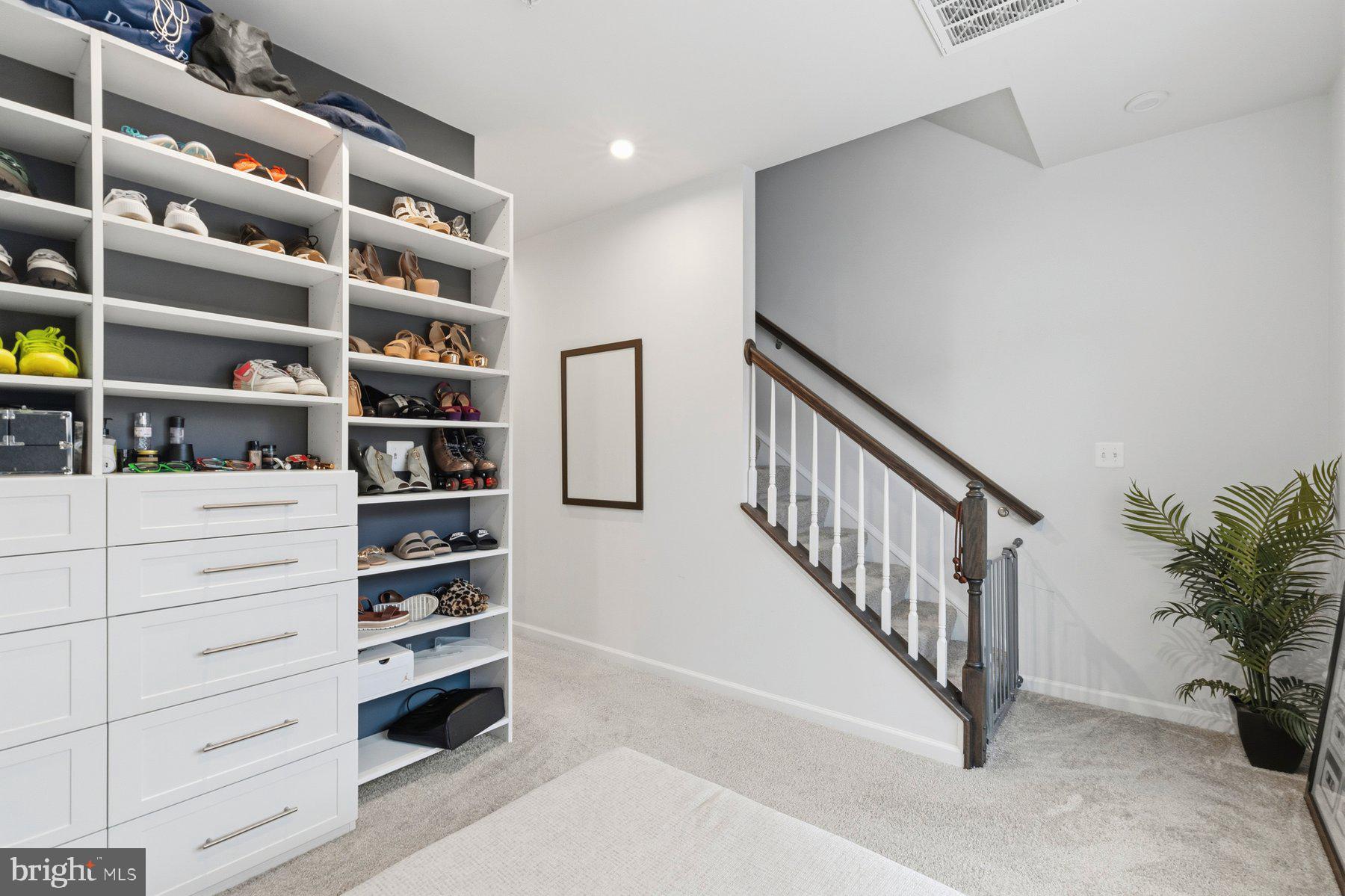 OLDHAM CROSSING - Residential