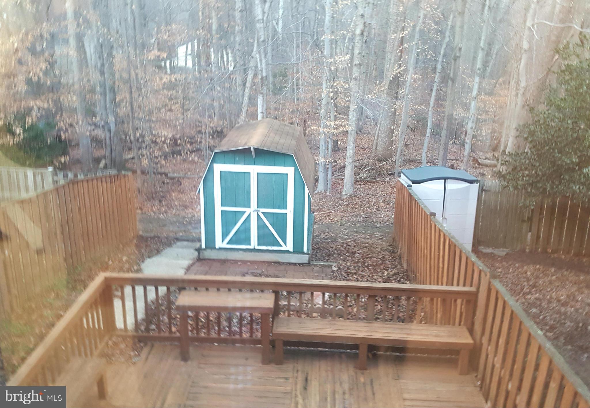 WOODSTREAM - Residential Lease