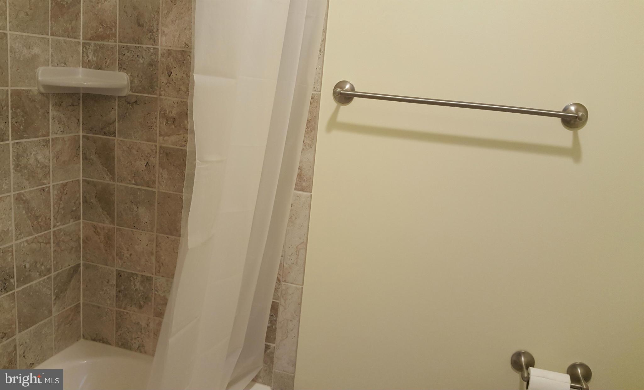 WOODSTREAM - Residential Lease