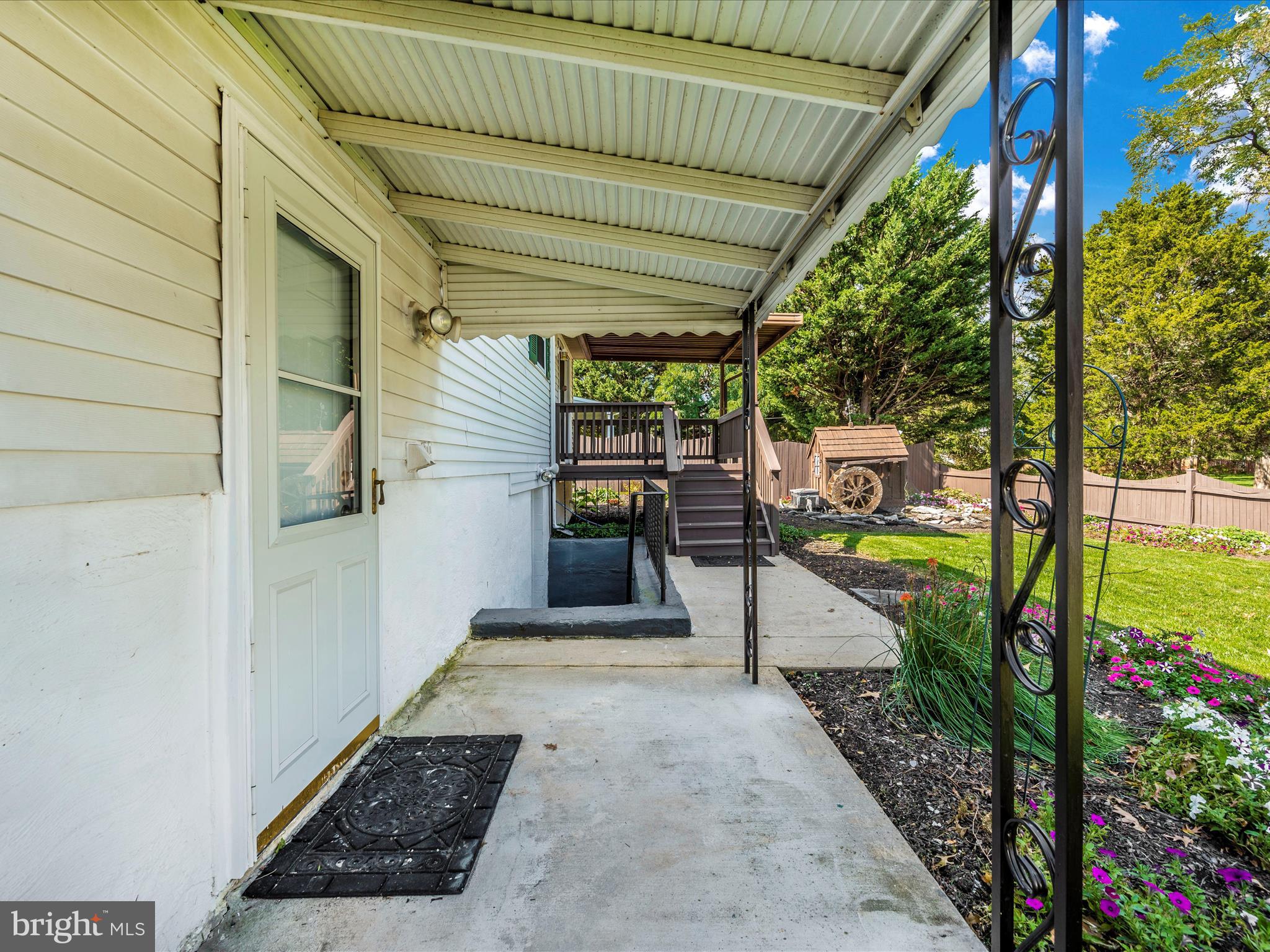 HILLCREST ORCHARDS - Residential