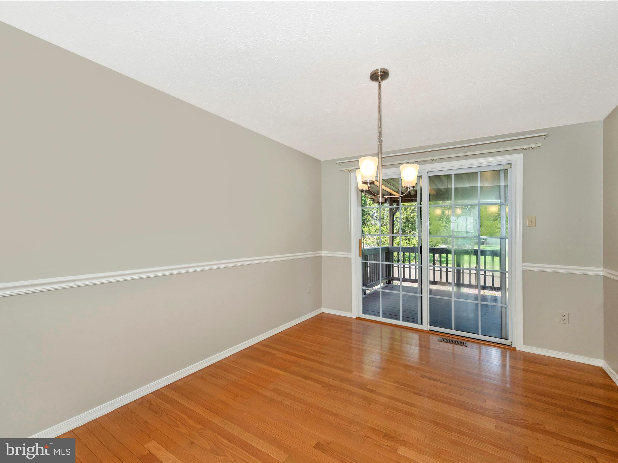 HILLCREST ORCHARDS - Residential