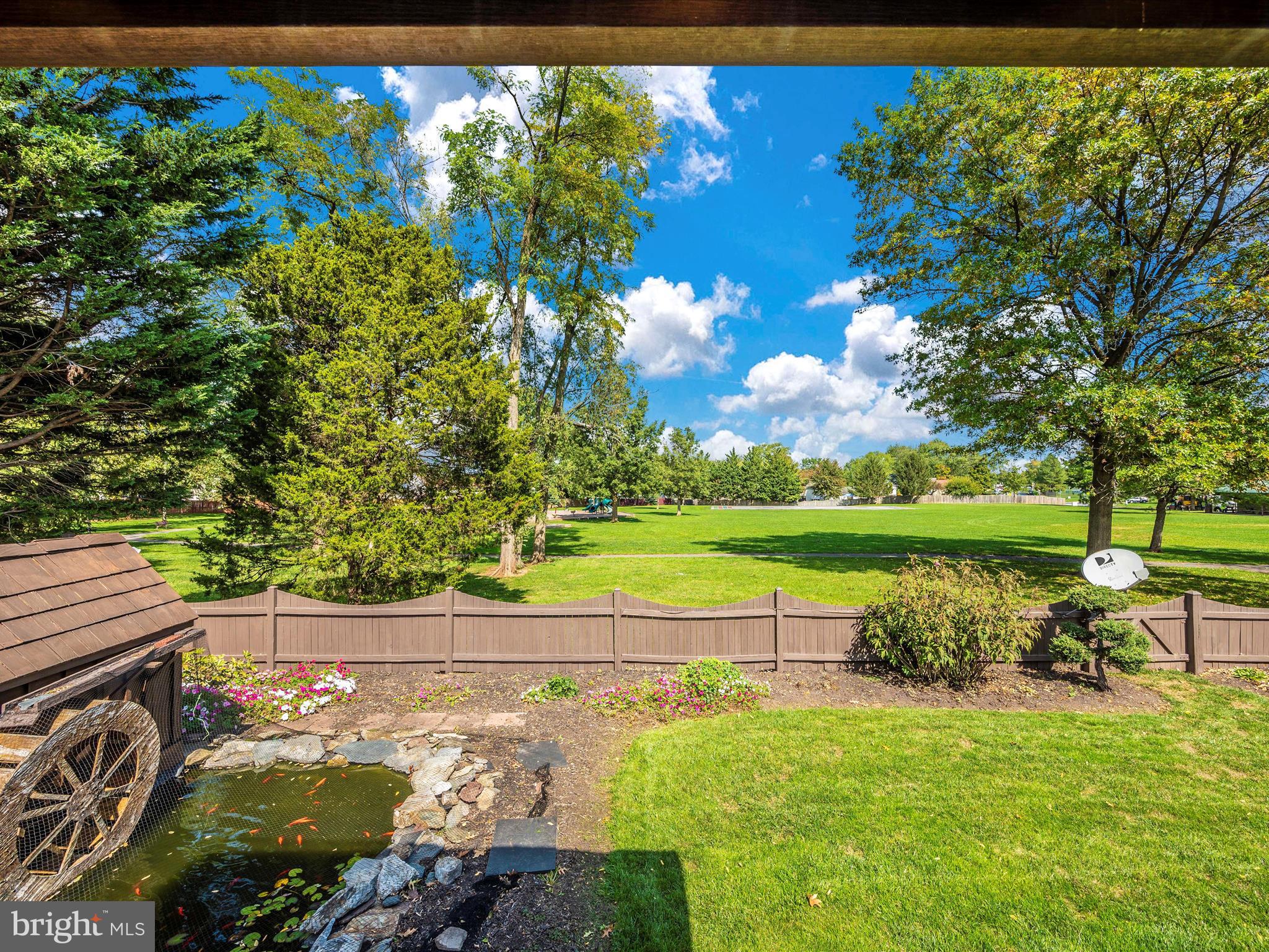 HILLCREST ORCHARDS - Residential