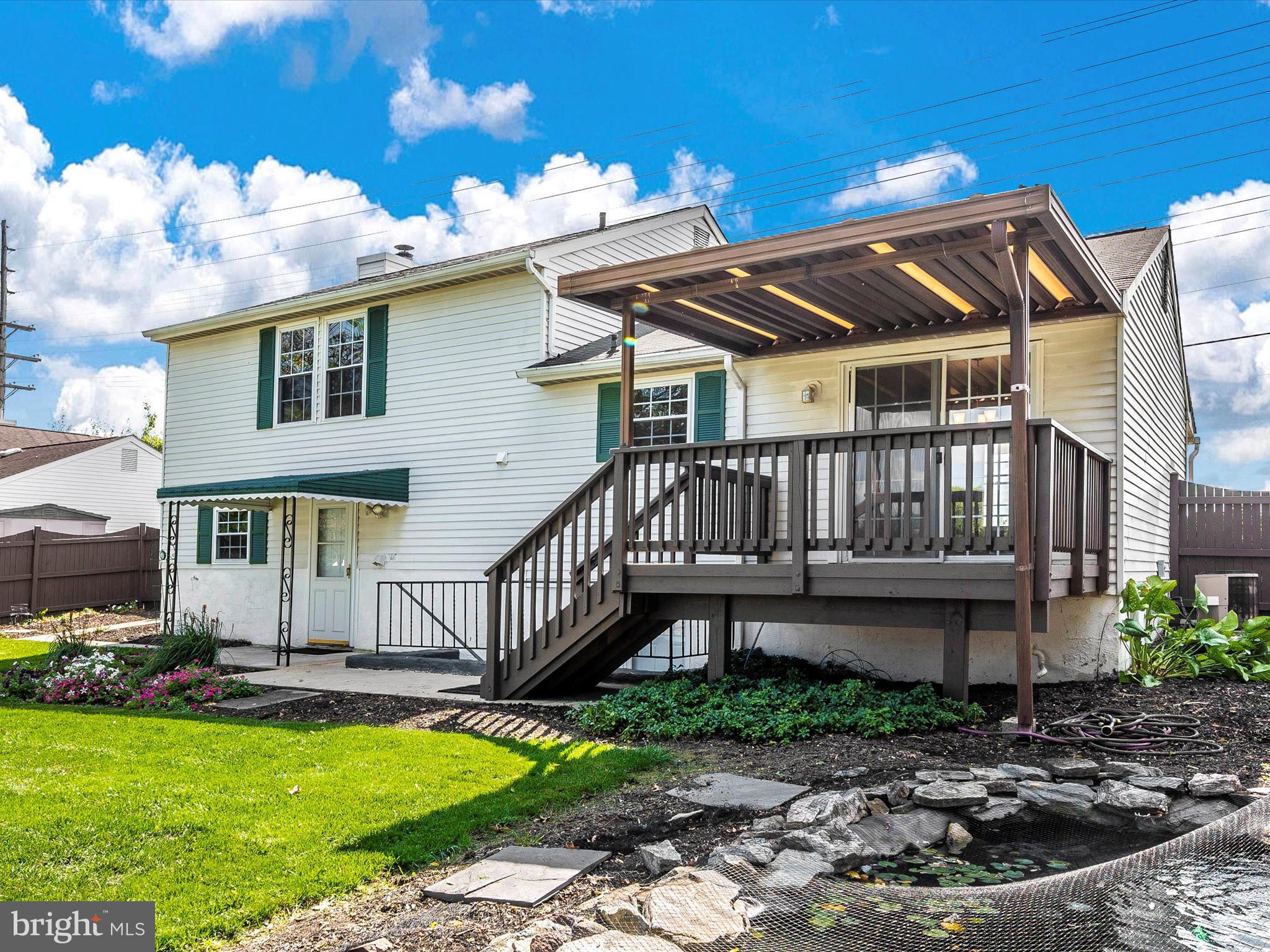 HILLCREST ORCHARDS - Residential