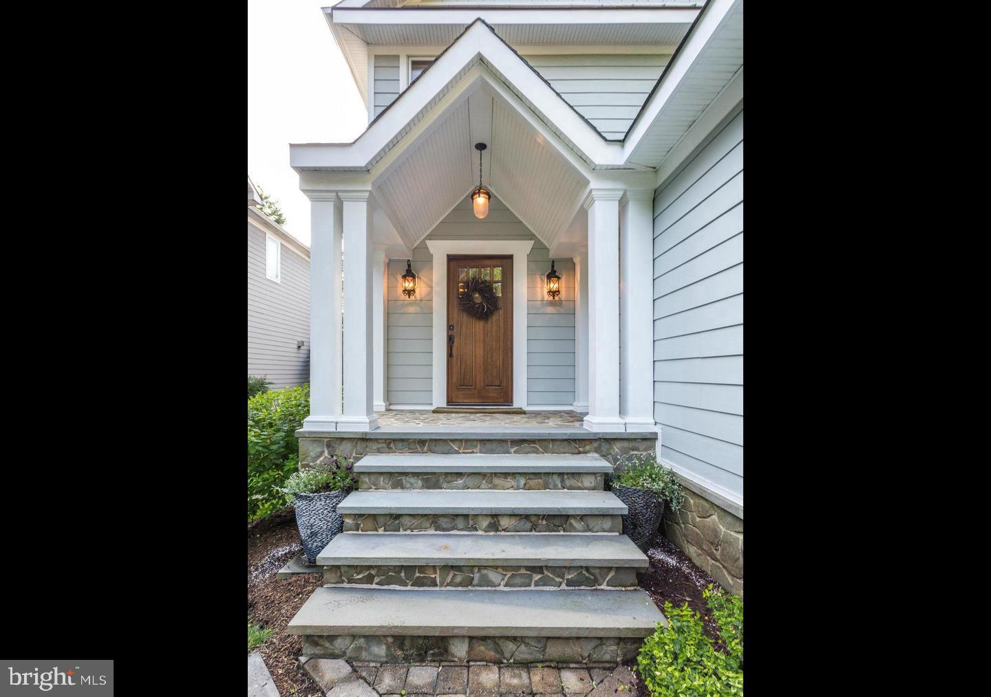 MAGOTHY BEACH - Residential