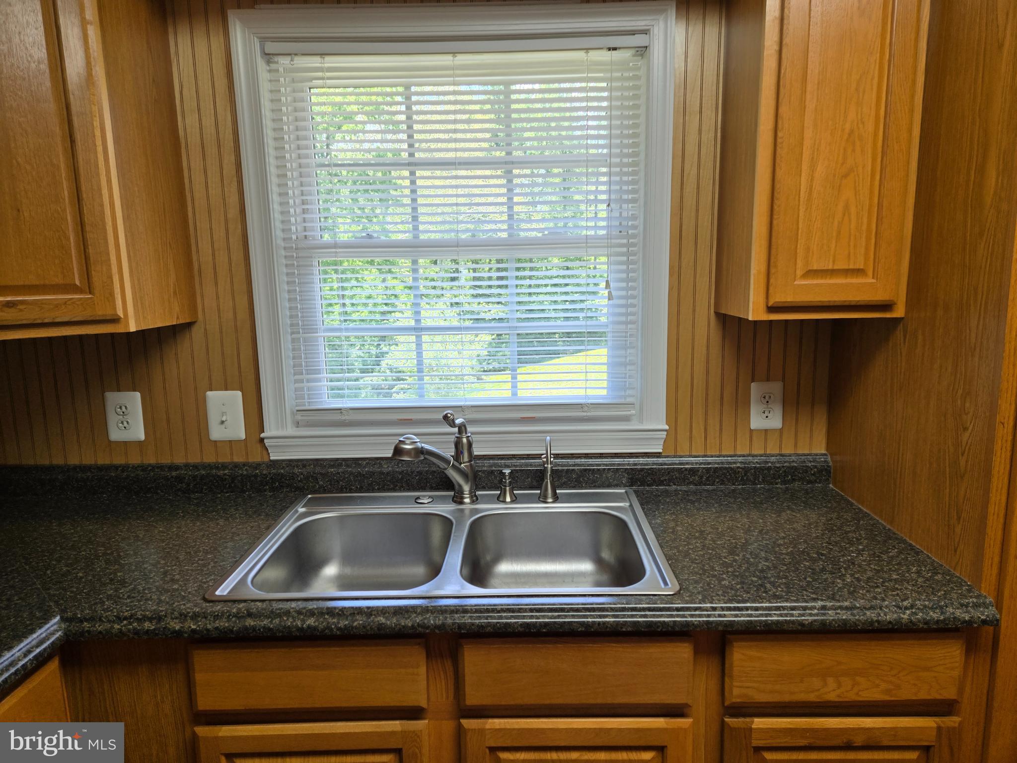 1285 GARRISONVILLE ROAD