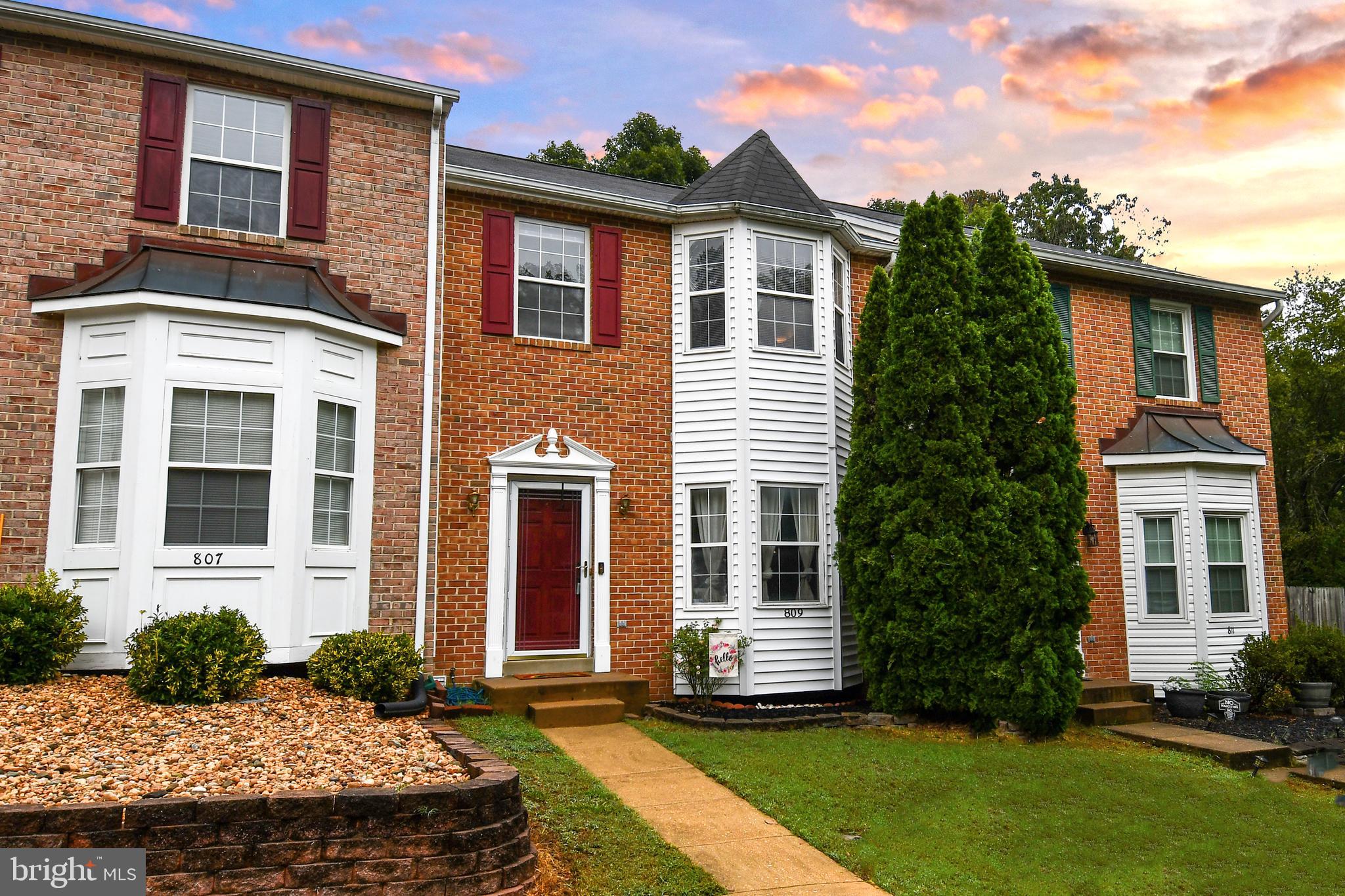 Welcome Home to 809 Twin Brook Ln in beautiful Stafford, VA! 🏡✨ This stunning 3-level home offers 3 bedrooms, 3.5 bathrooms, and a thoughtfully designed open-concept layout perfect for modern living.
The main level features a fully renovated kitchen (2022) 🍽️ with quartz countertops, sleek stainless steel appliances, a one-touch faucet with new sink, stylish tile backsplash, recessed lighting, and a spacious movable island. The level was fully painted in 2022 with new flooring, a new back door, and upgraded electrical breaker box completed the same year. An upgraded EcoBee thermostat pairs with the brand-new furnace and AC (2023) for energy-efficient comfort.
Upstairs, you’ll find three generously sized bedrooms, including a large owner’s suite with a private en-suite bathroom 🛁. Both the main level and upstairs bathrooms have been updated. A full hall bath serves the other two bedrooms.
The finished basement provides a versatile space with a large recreation room featuring a fireplace plus a laundry room 🧺 and an additional bonus room that can serve as a fourth bedroom, home office, or guest space 💼. The basement and upper level were freshly painted in 2025.
Enjoy the outdoors in your beautifully renovated backyard with a patio addition (2019) 🌿—ideal for relaxing or entertaining.
Major system and appliance updates include: Furnace (2023), Air Conditioning (2023), Water Heater (2020), Refrigerator (2022), Stove/Range (2021), Dishwasher (2024), Microwave (2018)
Conveniently located just minutes from Quantico 🪖 and close to multiple shopping and dining options 🛍️🍴, this home combines comfort, style, and functionality in a fantastic location with easy access to major commuter routes 🛣️.