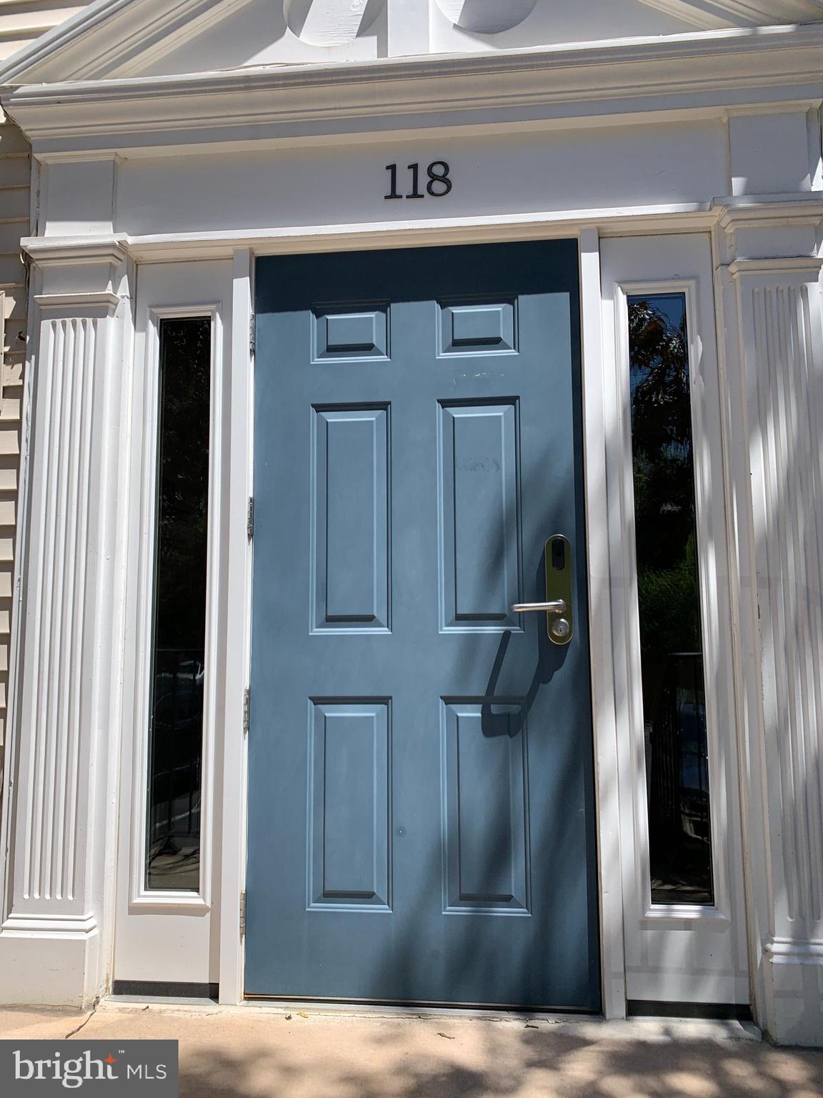 FOX CHAPEL AT TUDOR KNOLLS - Residential Lease