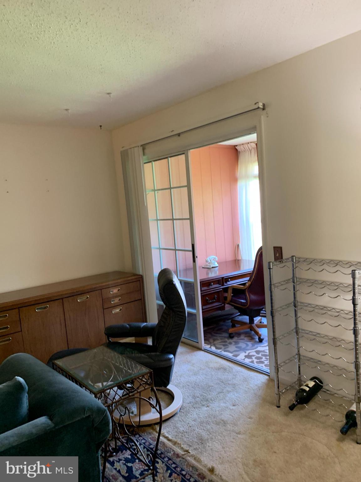 FOX CHAPEL AT TUDOR KNOLLS - Residential Lease