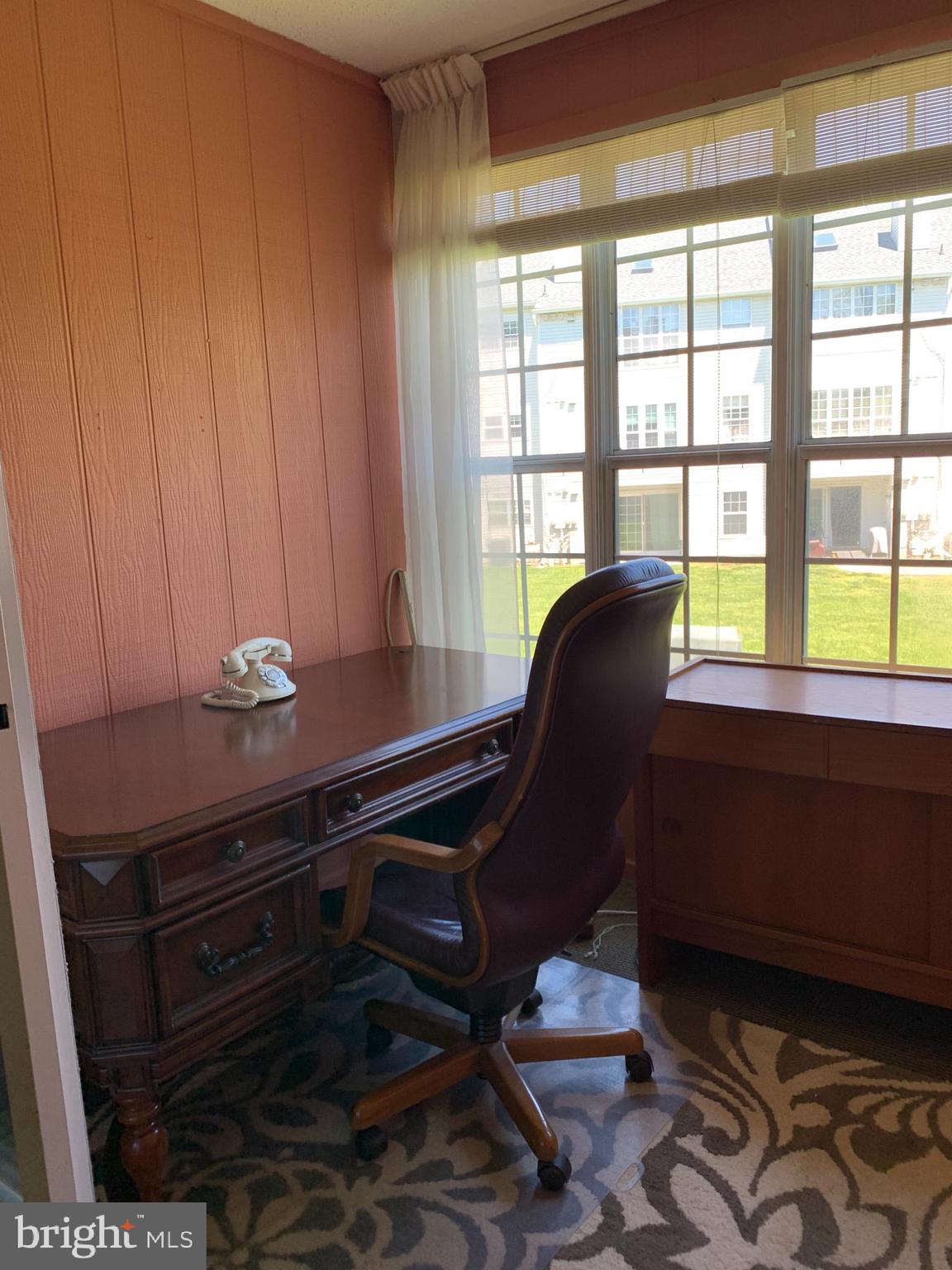 FOX CHAPEL AT TUDOR KNOLLS - Residential Lease