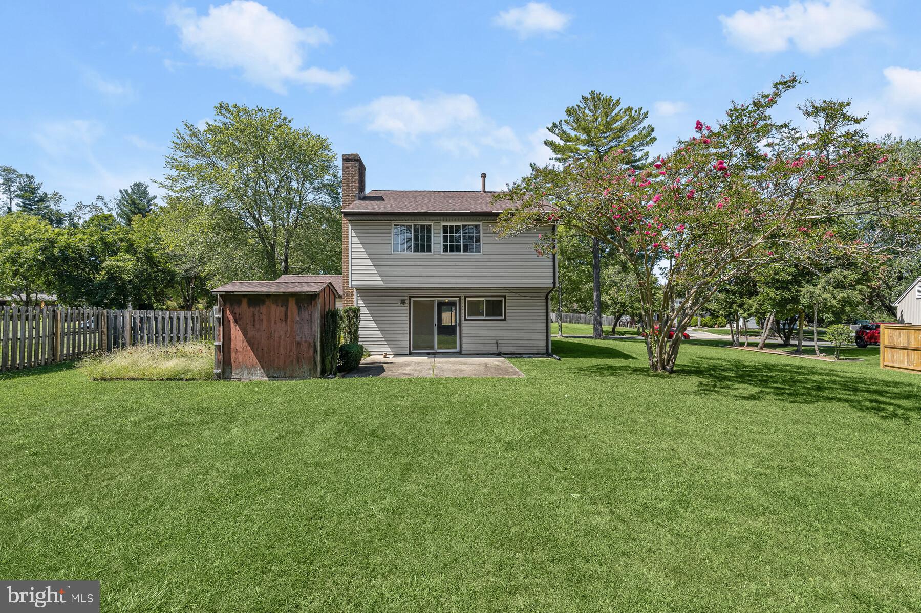 RAMBLING HILLS - Residential