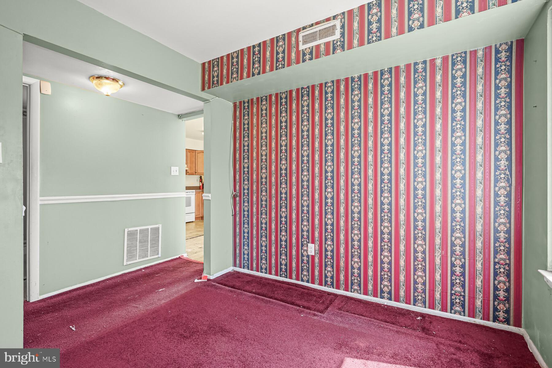 RAMBLING HILLS - Residential