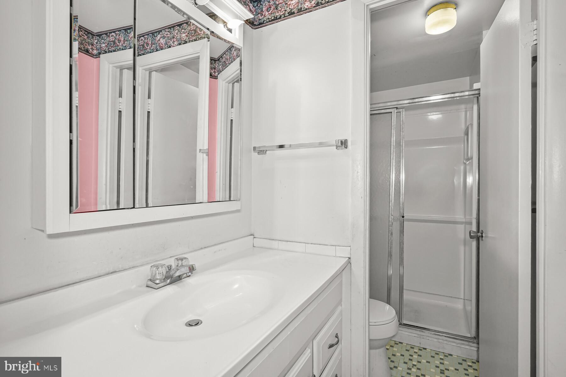 RAMBLING HILLS - Residential