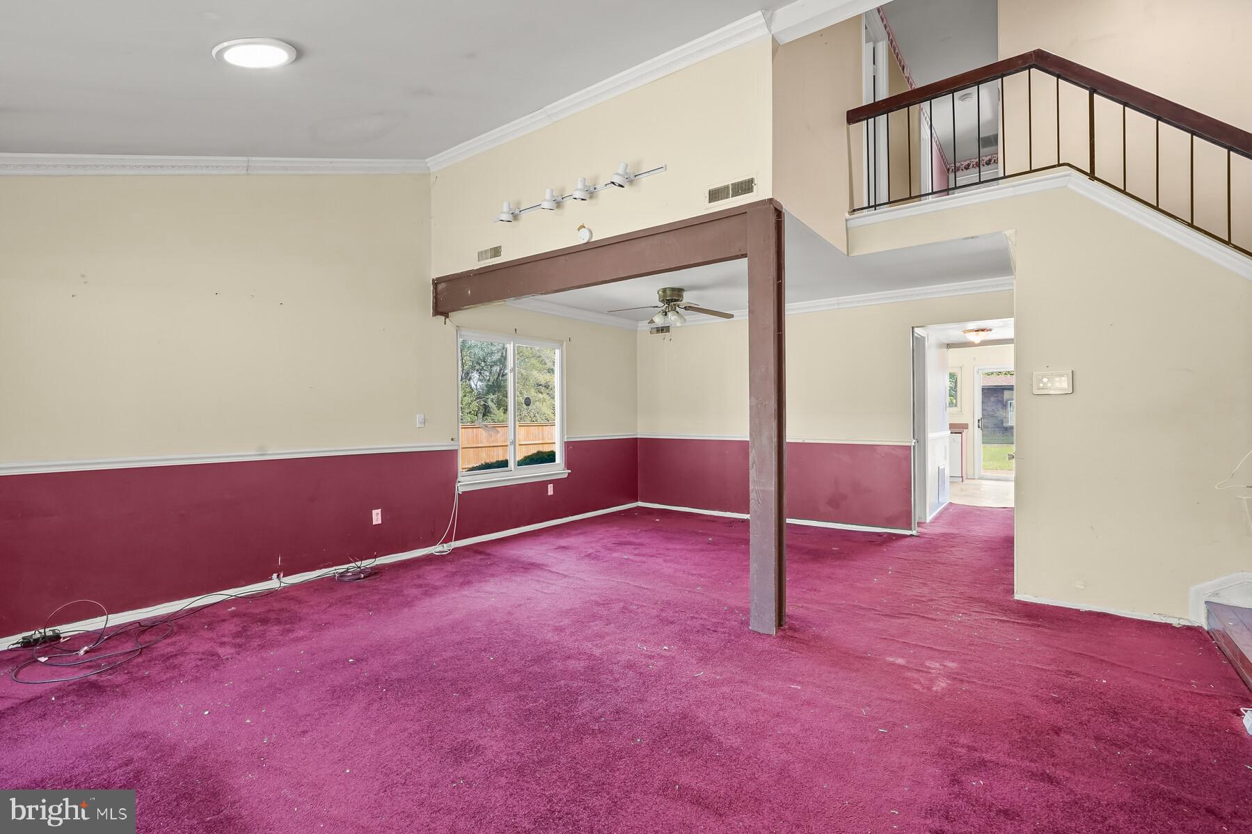 RAMBLING HILLS - Residential