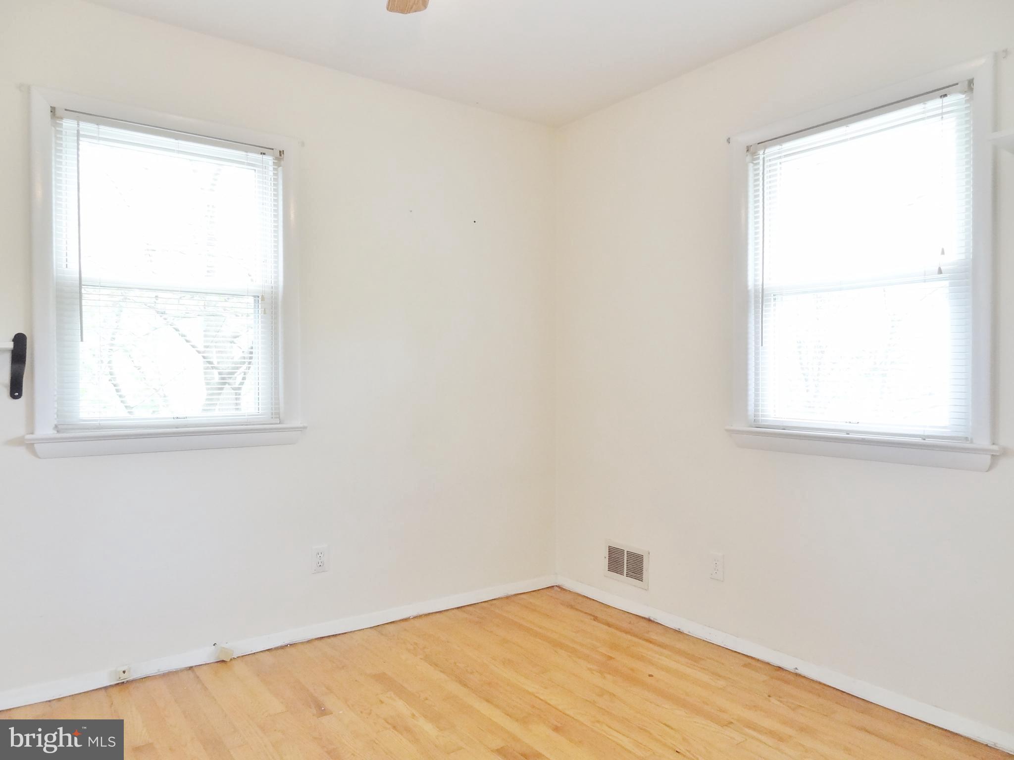 BERWYN HEIGHTS - Residential