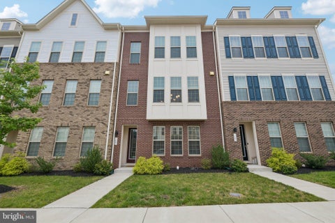 Photo of 1603 Field Sparrow Terrace NE, LEESBURG, VA 20176 (MLS # VALO2131458)