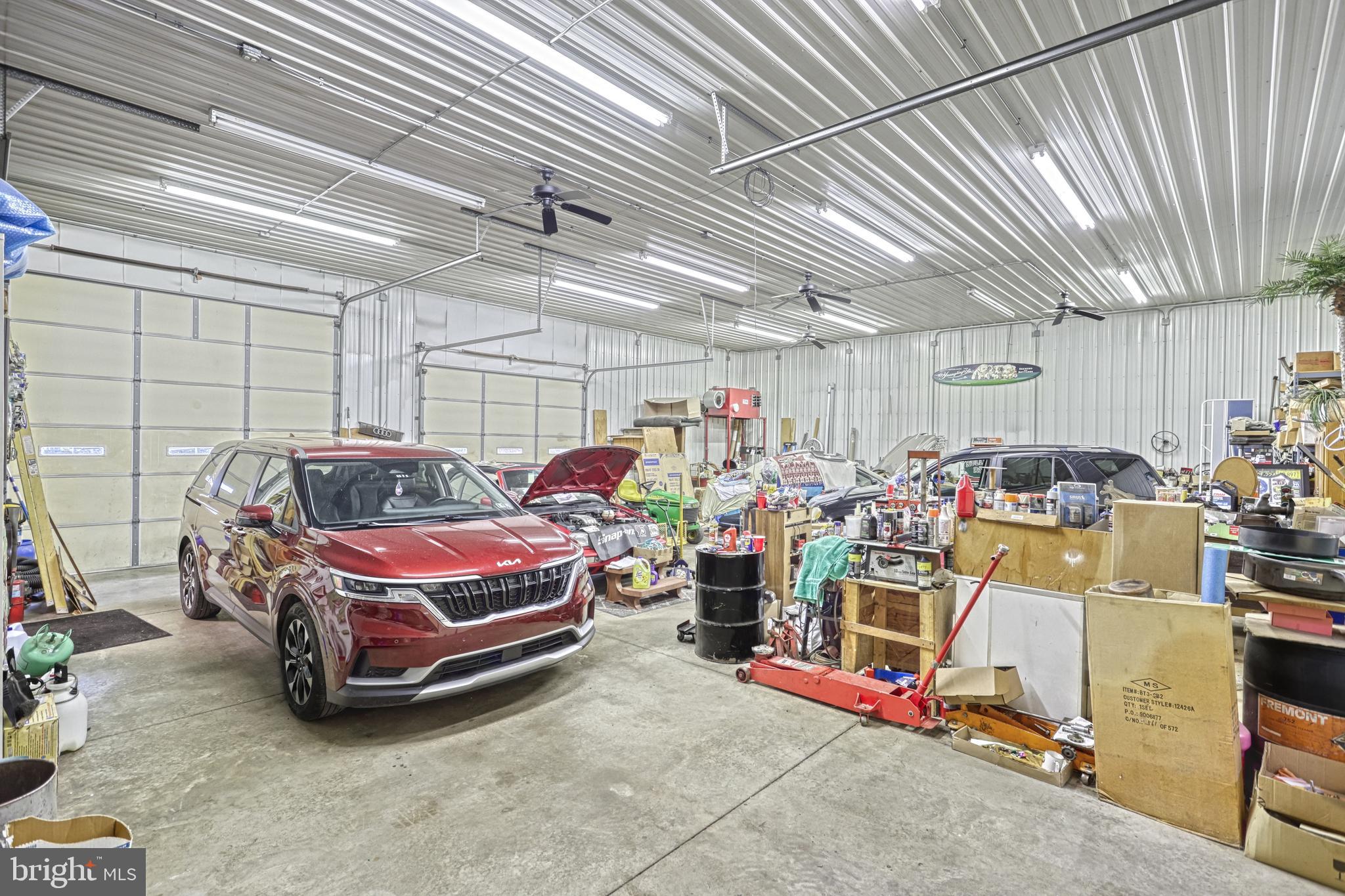 PIGEON HILLS - Residential