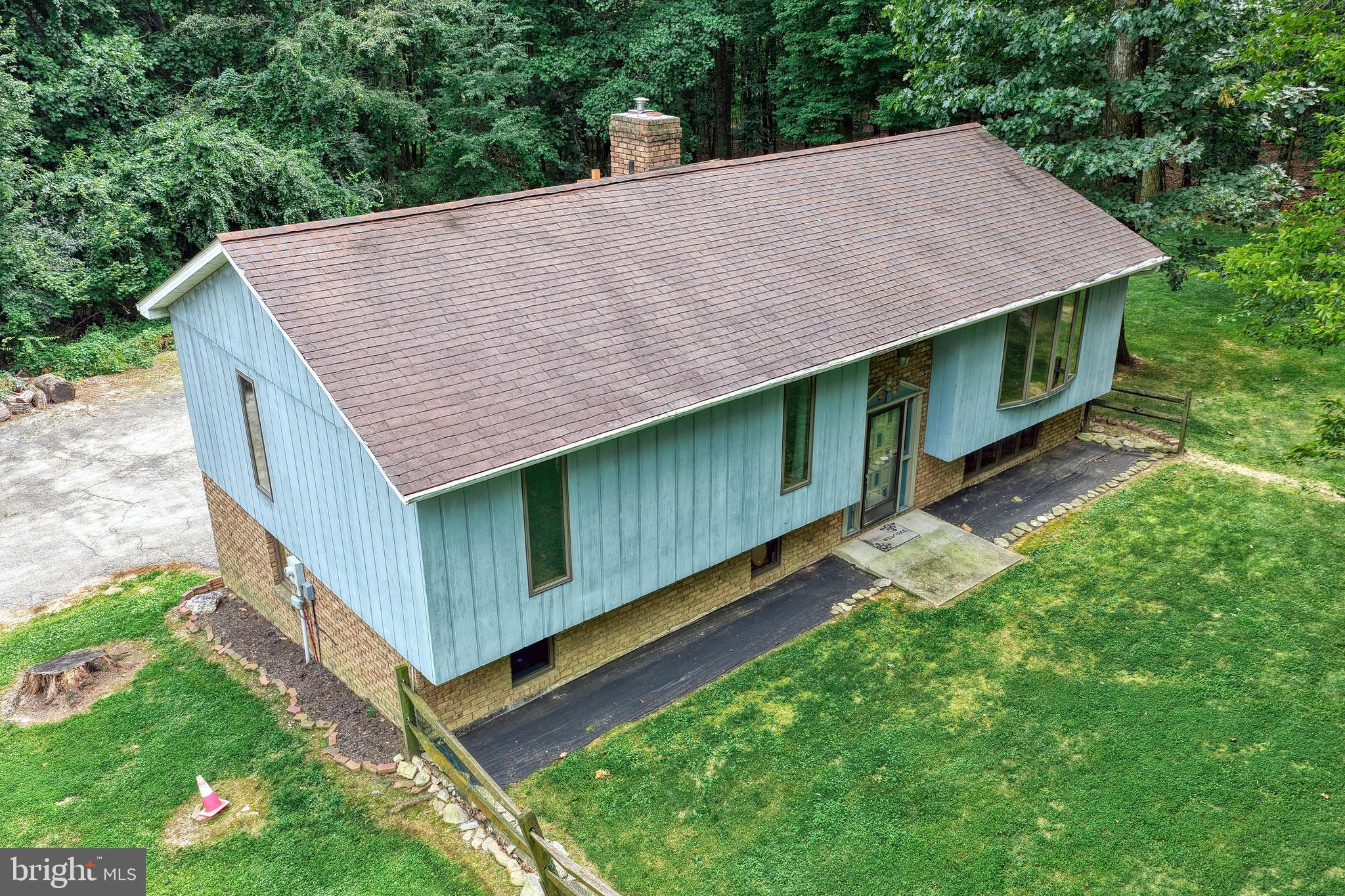 PIGEON HILLS - Residential