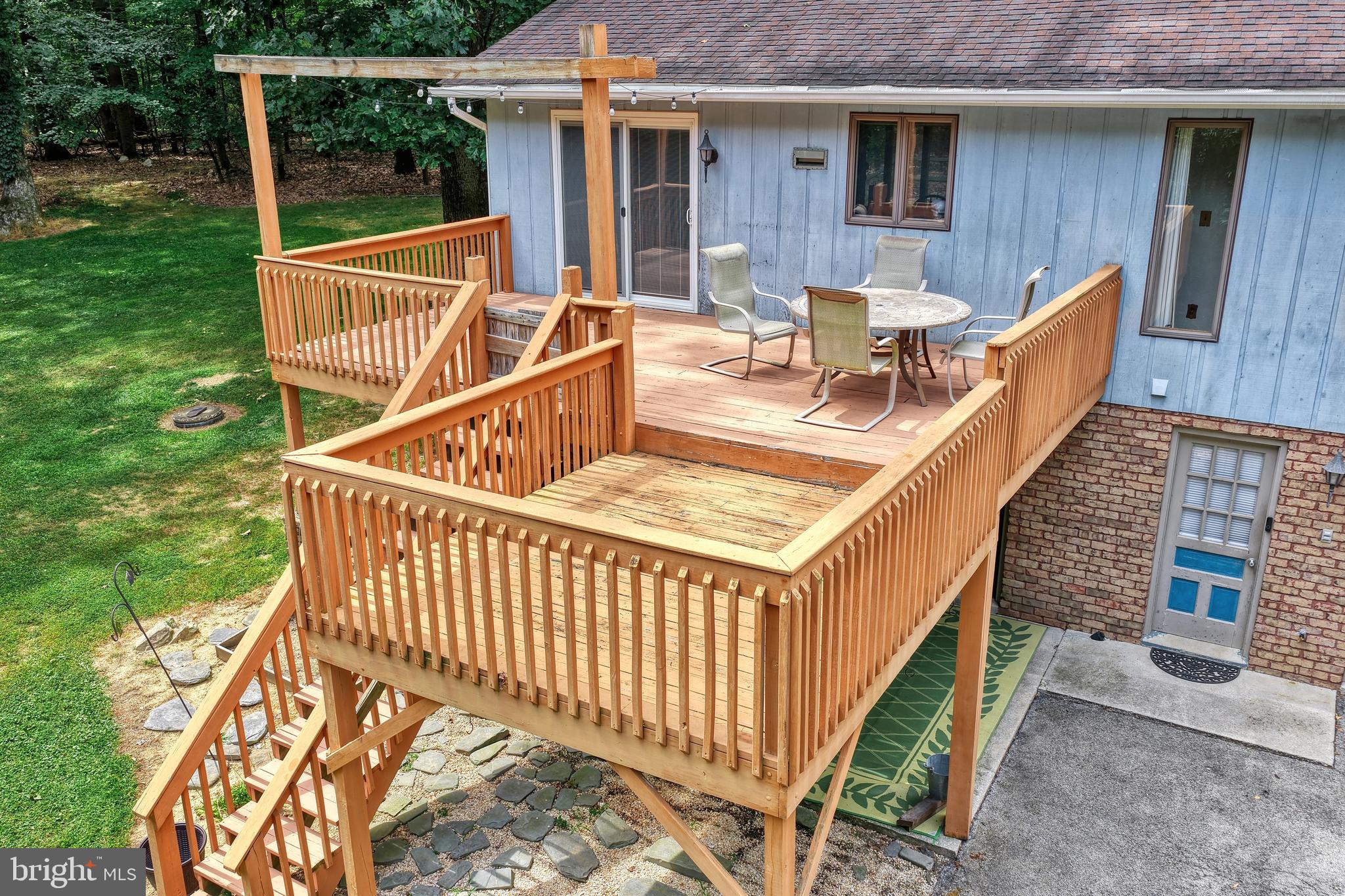 PIGEON HILLS - Residential