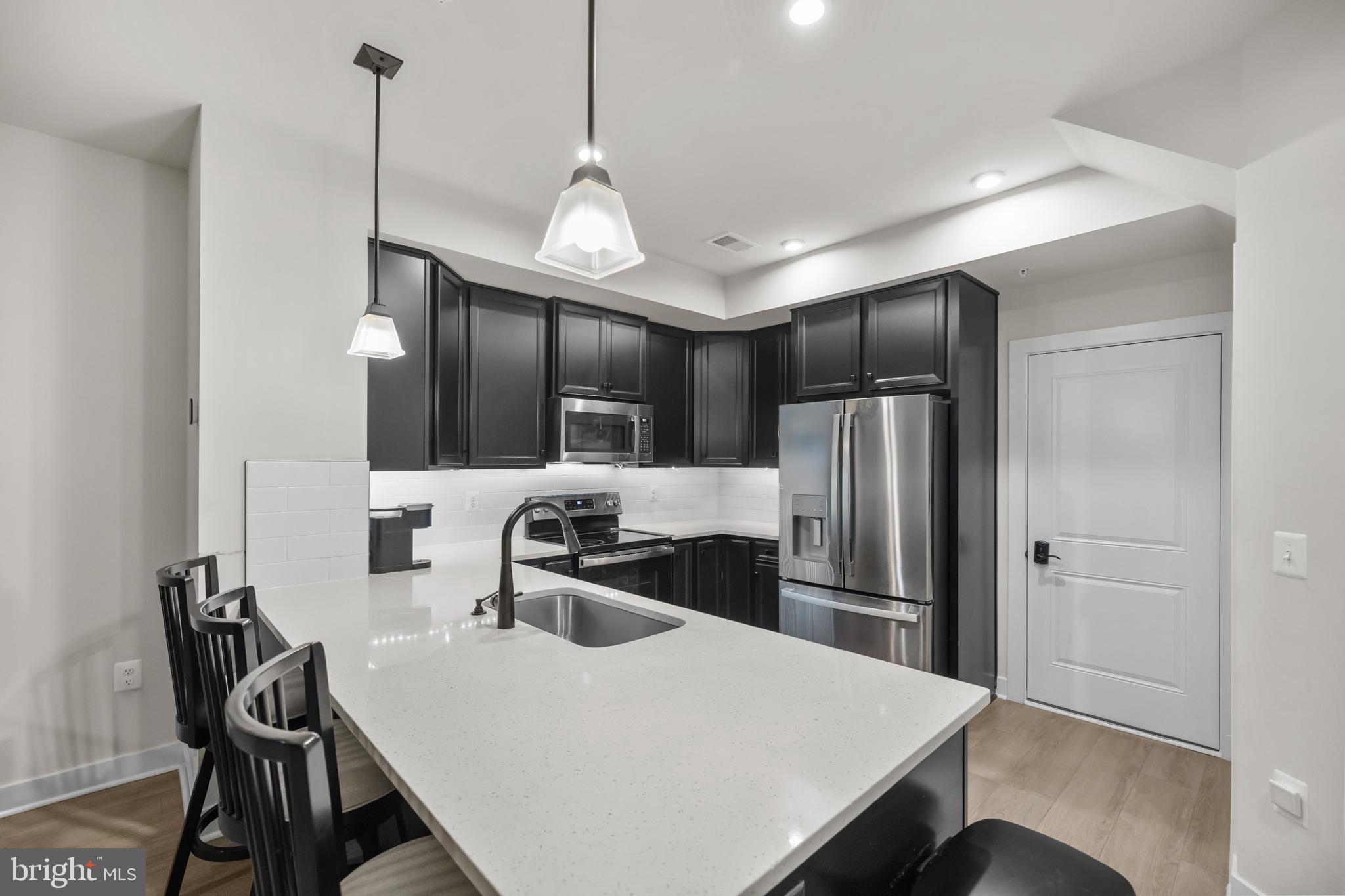 POTOMAC SHORES - Residential