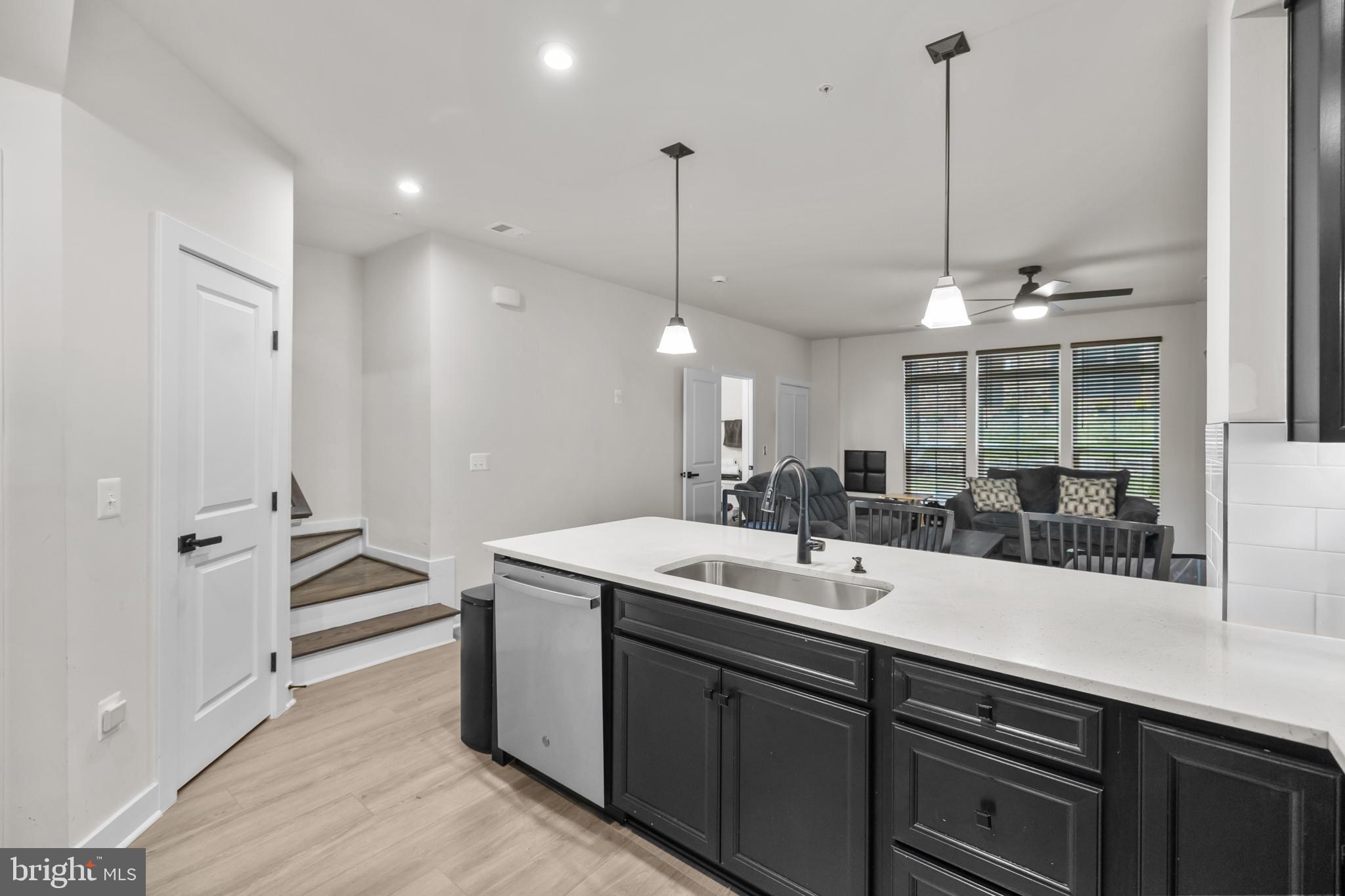 POTOMAC SHORES - Residential