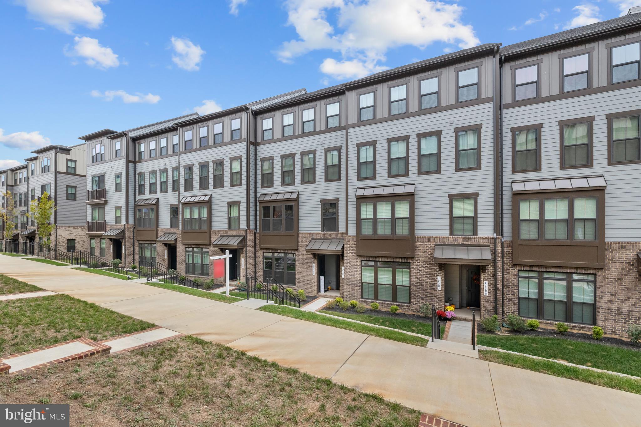 POTOMAC SHORES - Residential