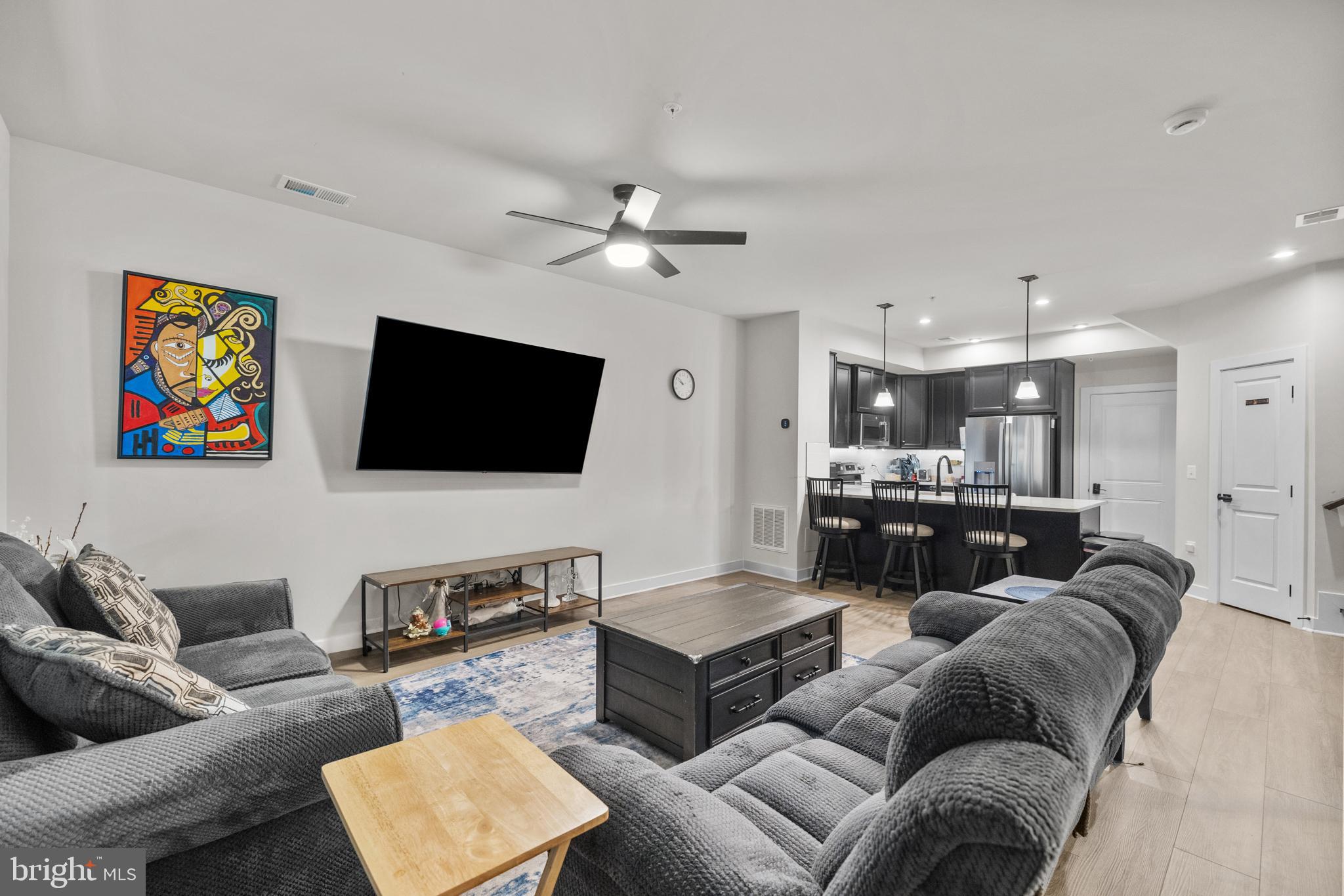 POTOMAC SHORES - Residential