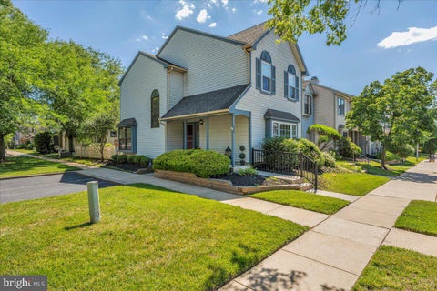 Townhouse For Sale - 146 Crown Prince Drive<br/> Burlington County, MARLTON, NJ 08053