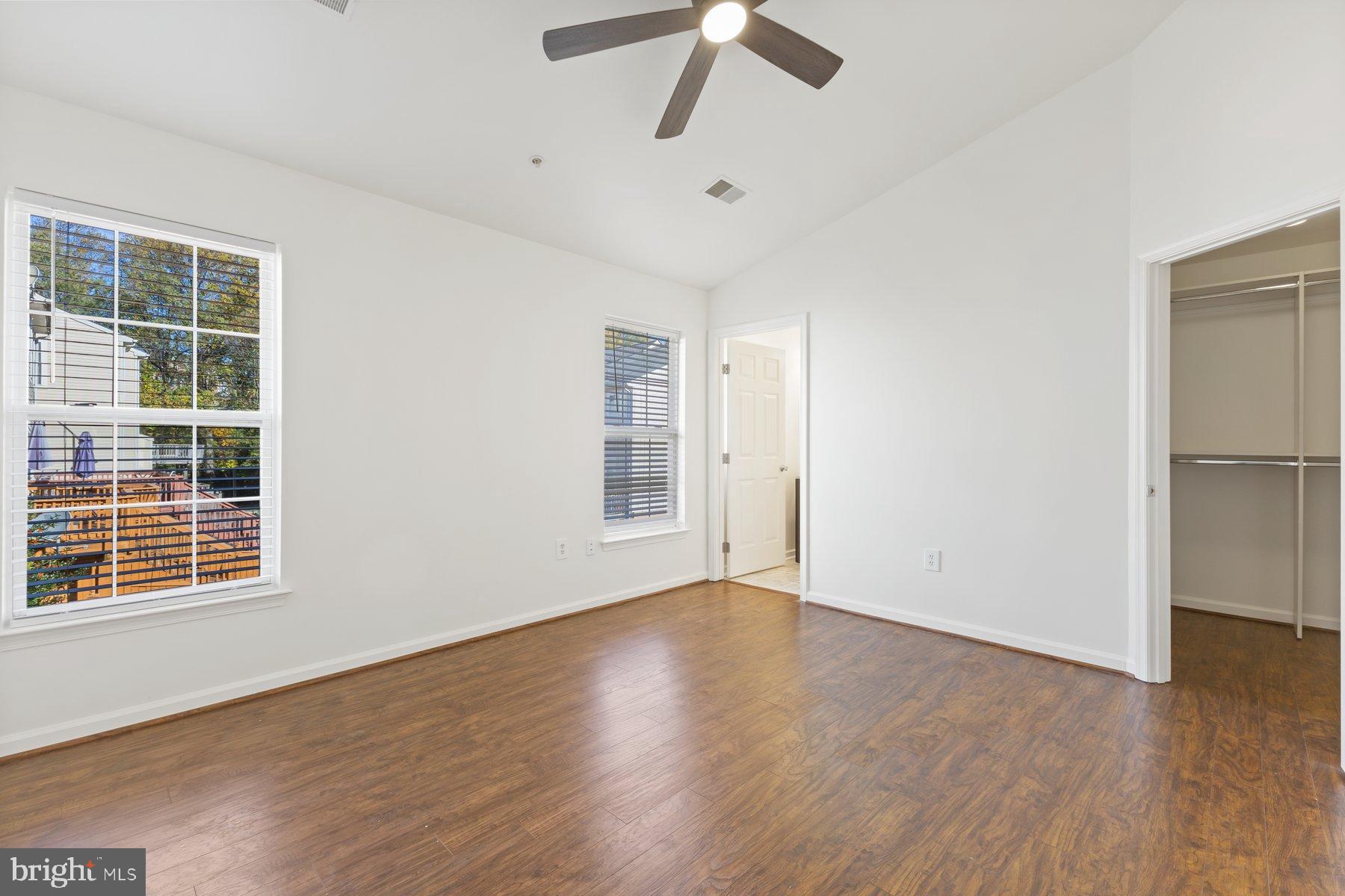 WOODVIEW VILLAGE WEST - Residential