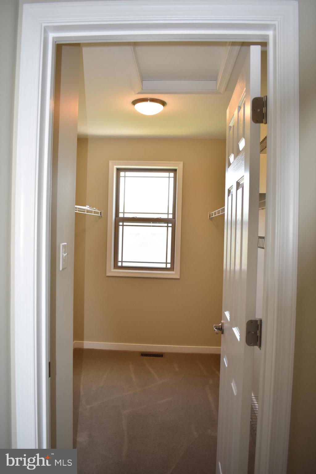 DEERWOOD MOUNTAIN ESTATES - Residential