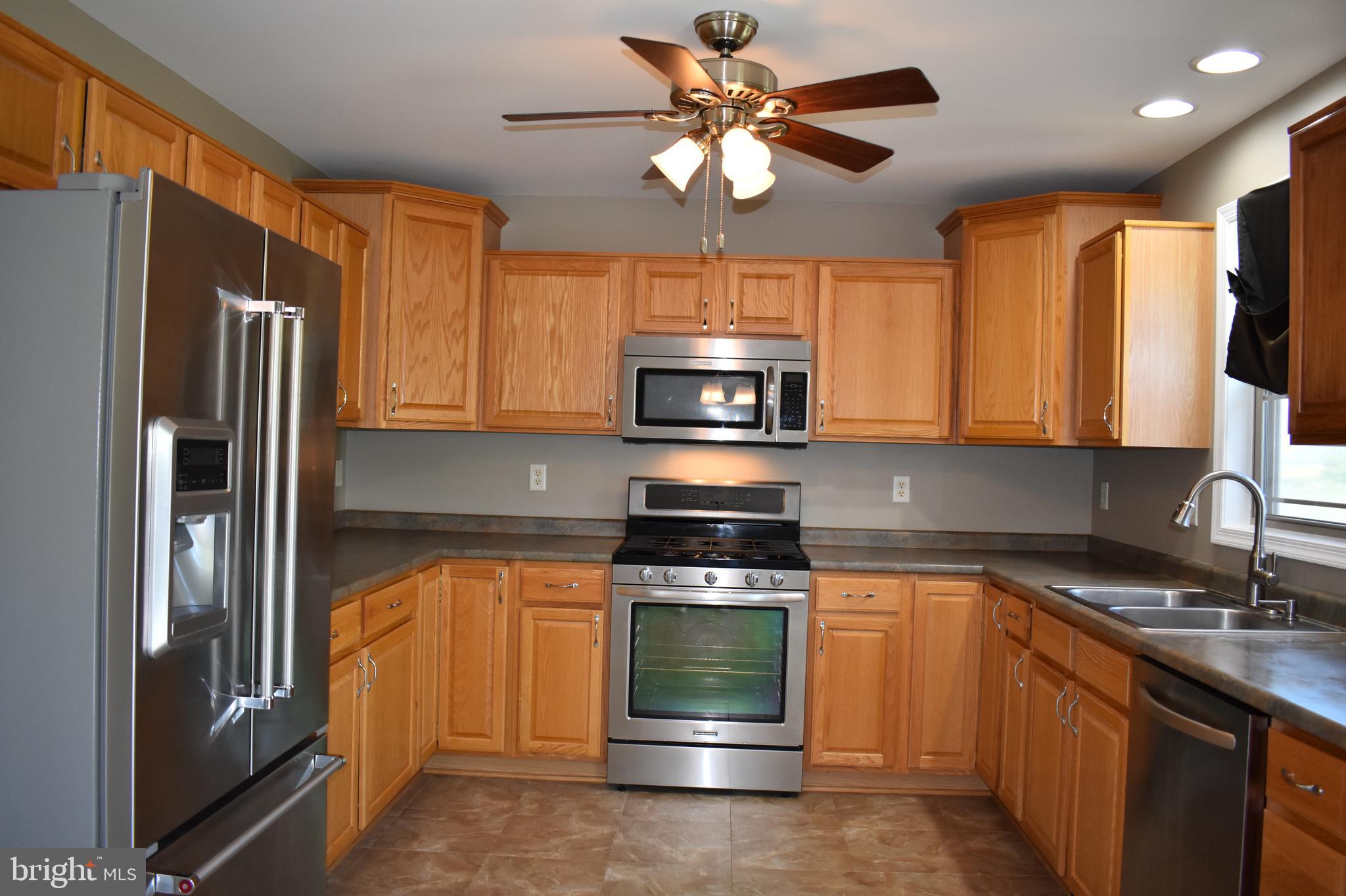 DEERWOOD MOUNTAIN ESTATES - Residential
