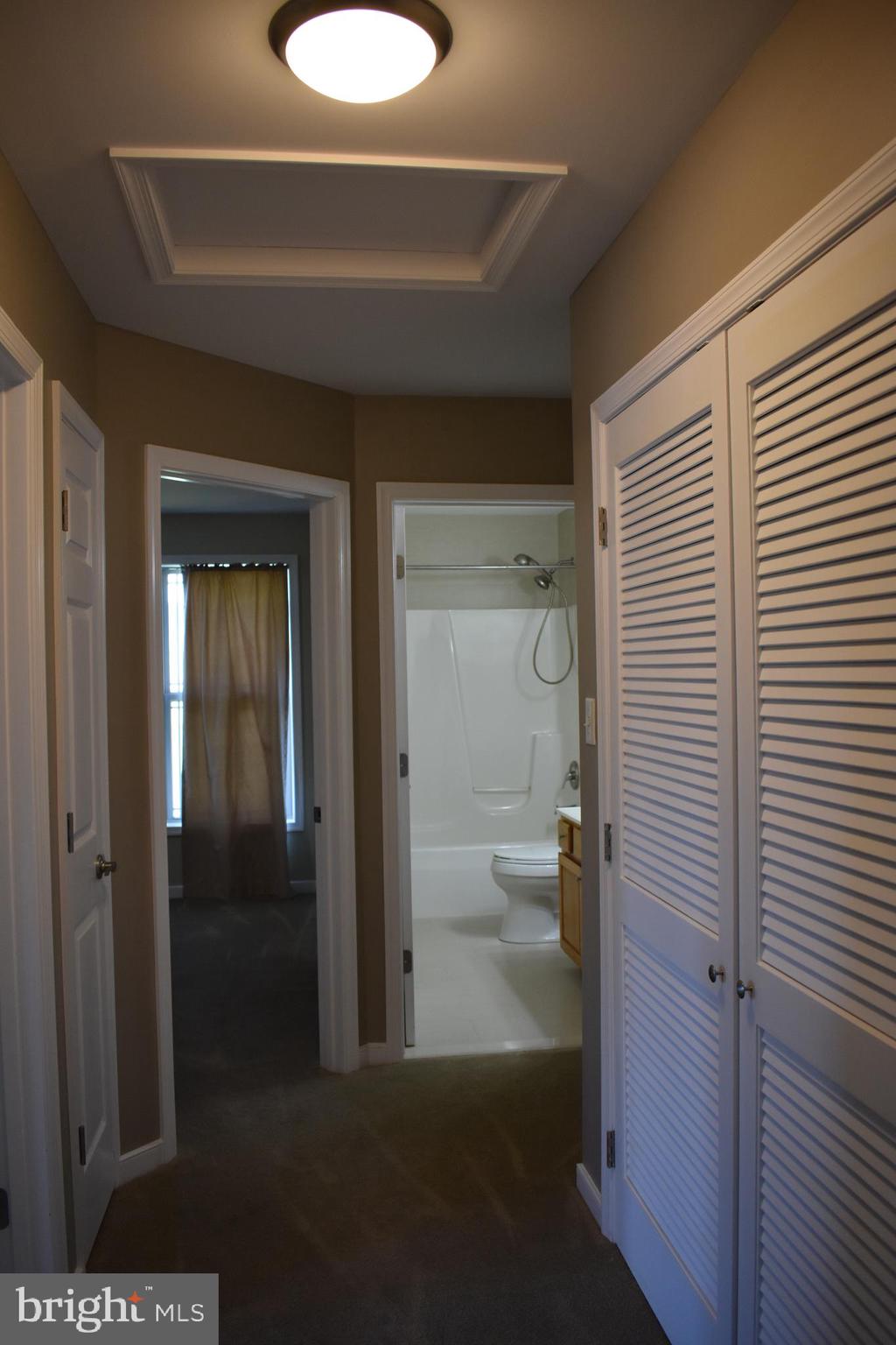 DEERWOOD MOUNTAIN ESTATES - Residential