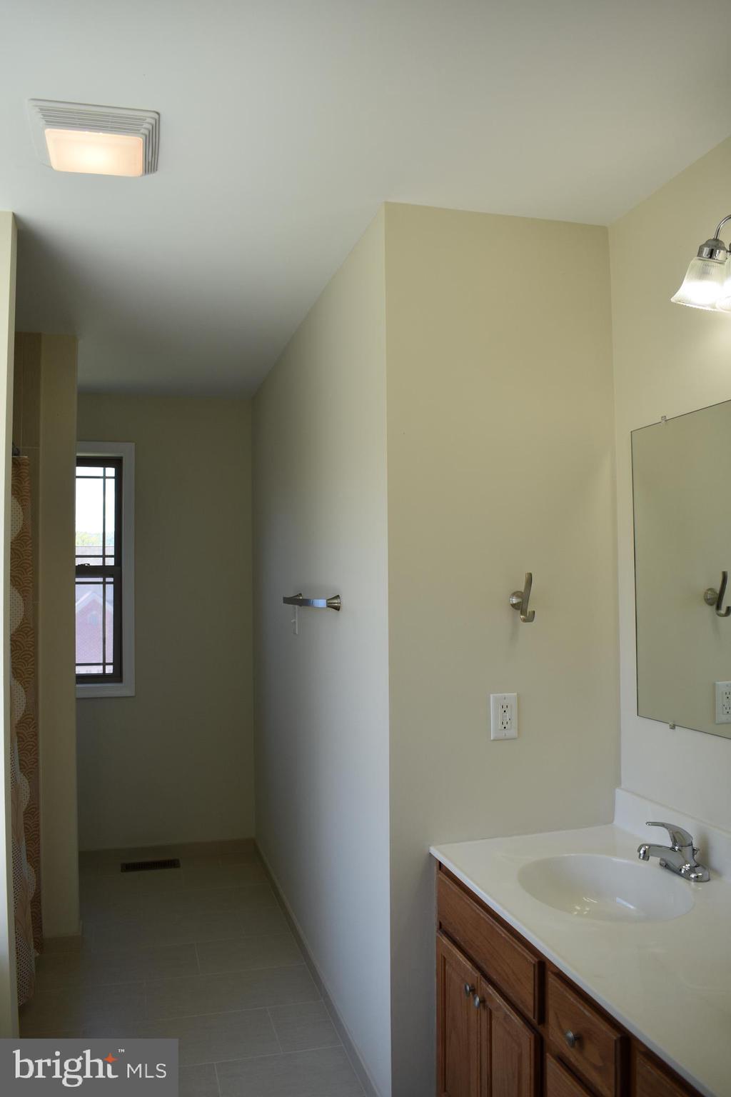 DEERWOOD MOUNTAIN ESTATES - Residential