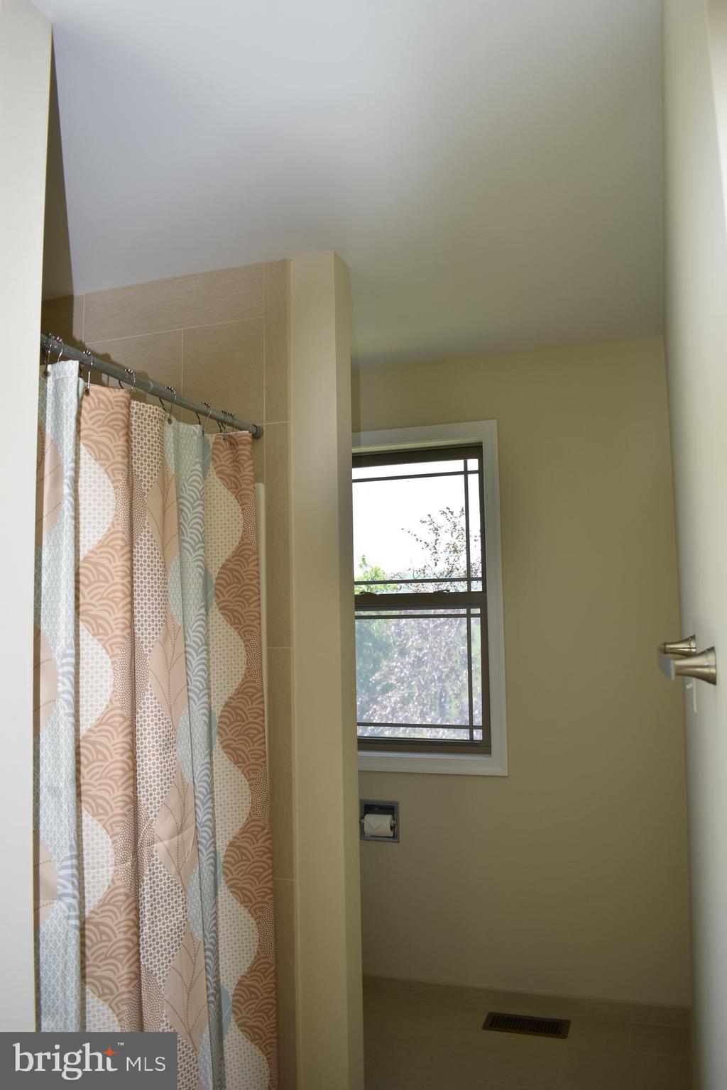 DEERWOOD MOUNTAIN ESTATES - Residential