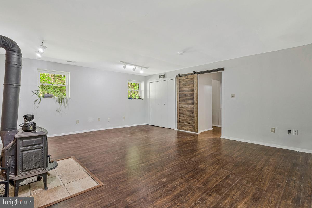SUNDERLAND HILLS - Residential