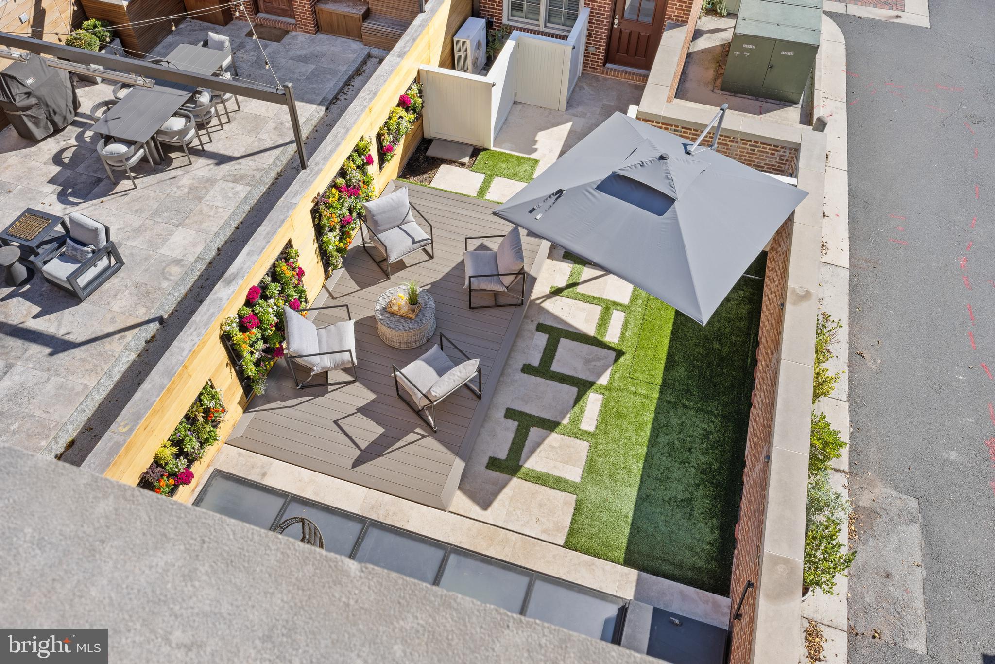 BRIGHTLEAF AND COOPER - Residential