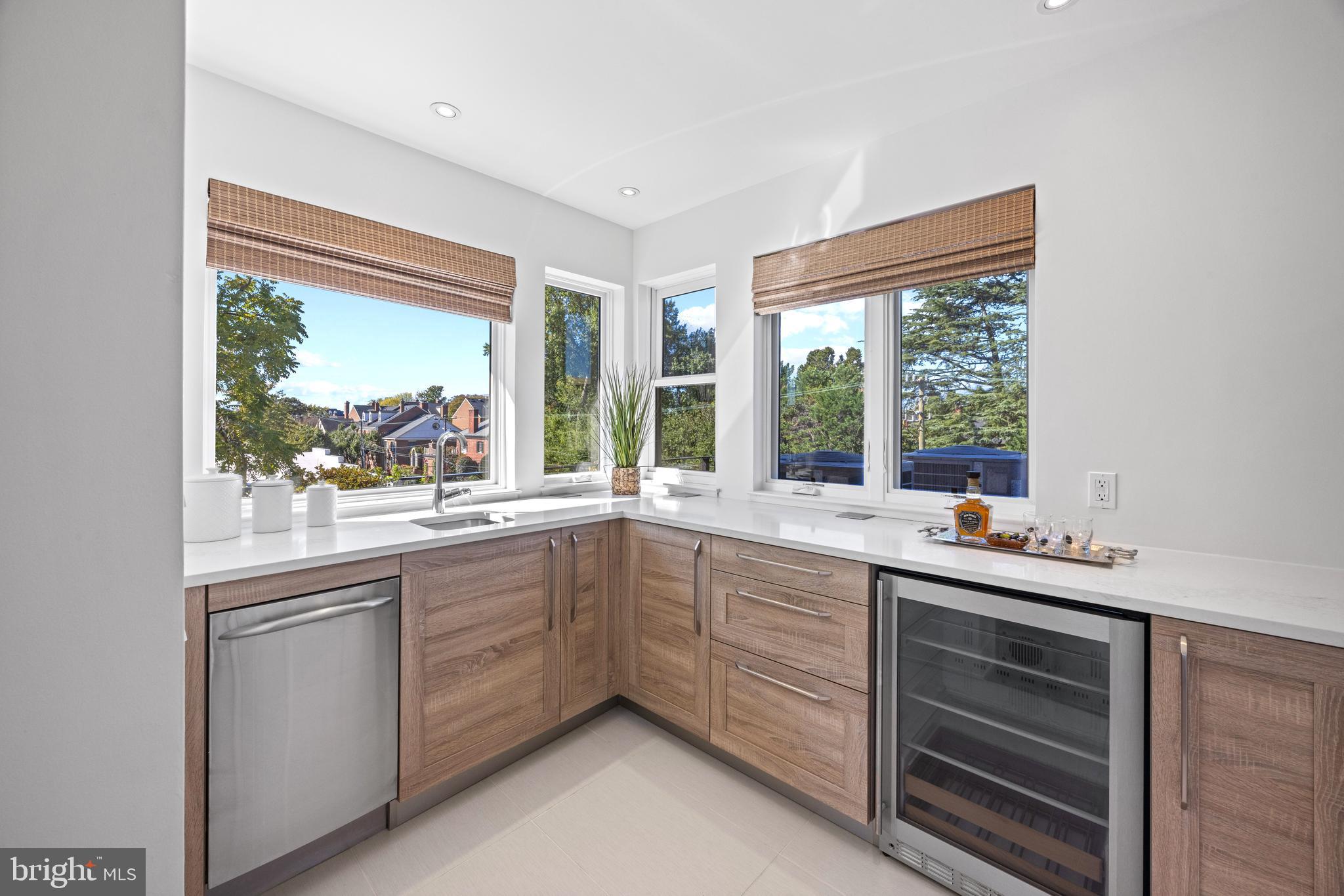 BRIGHTLEAF AND COOPER - Residential