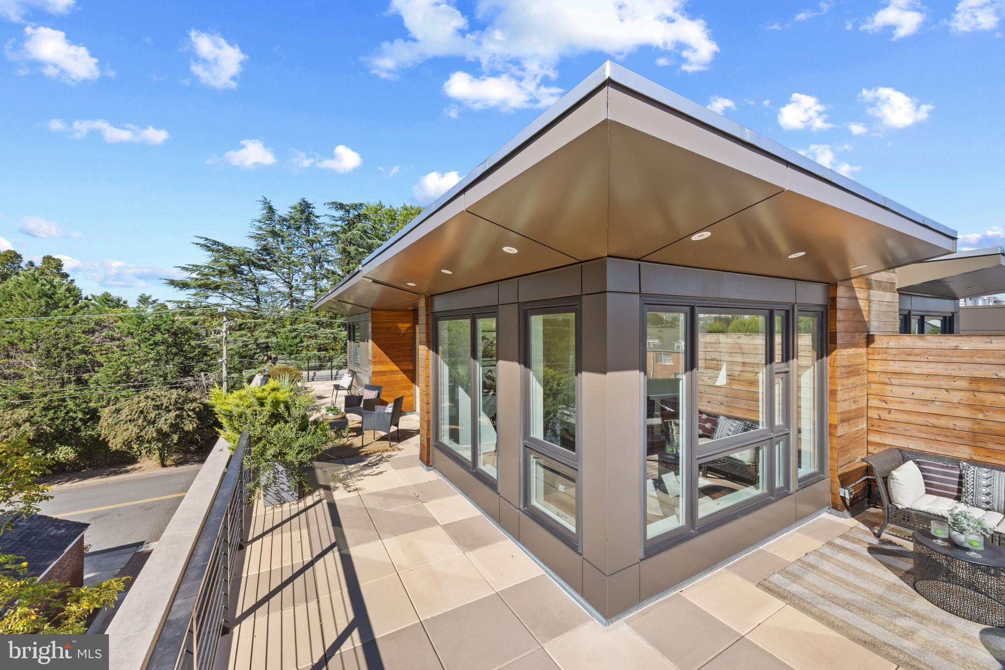 BRIGHTLEAF AND COOPER - Residential