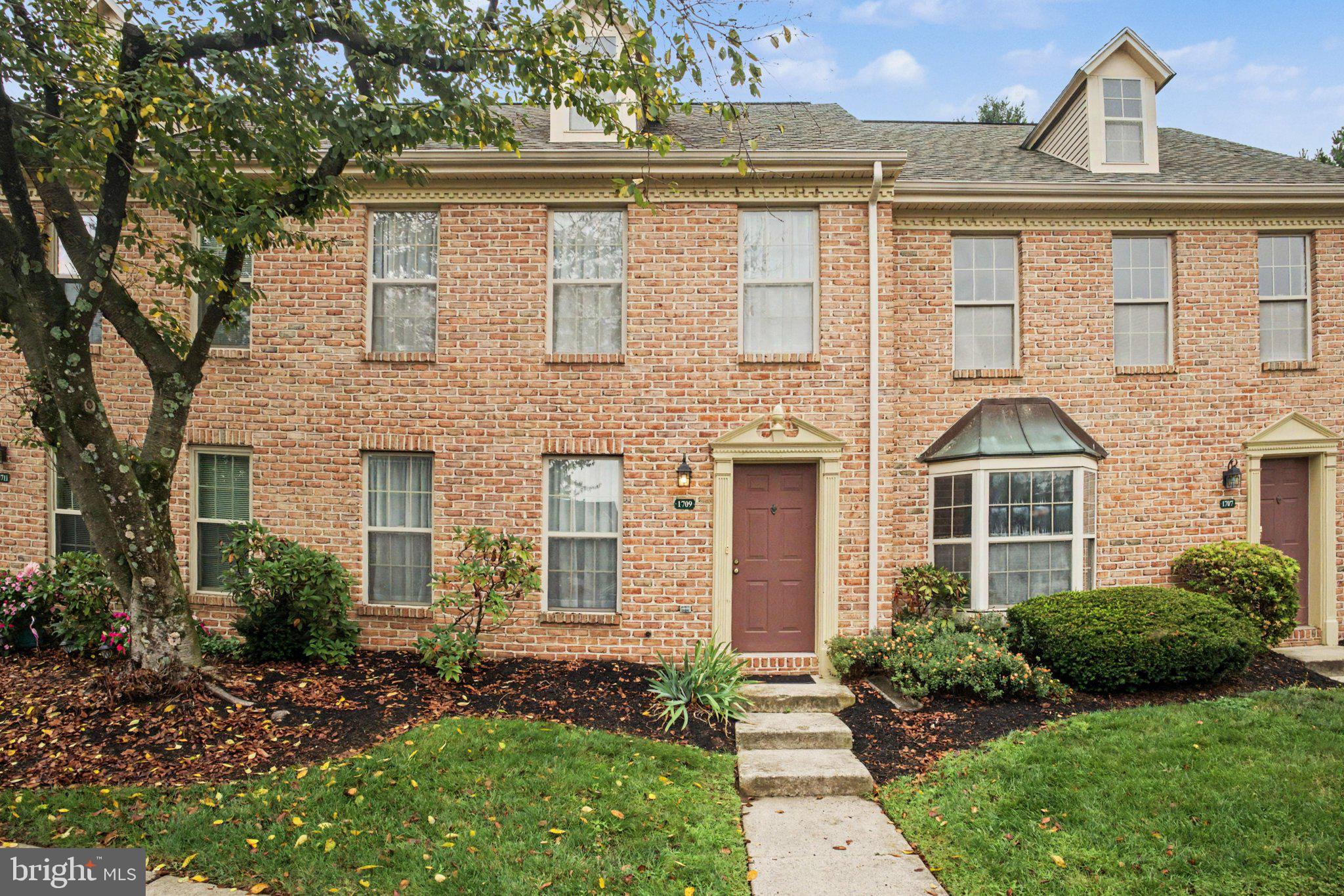 1709 PEYTON RANDOLPH COURT