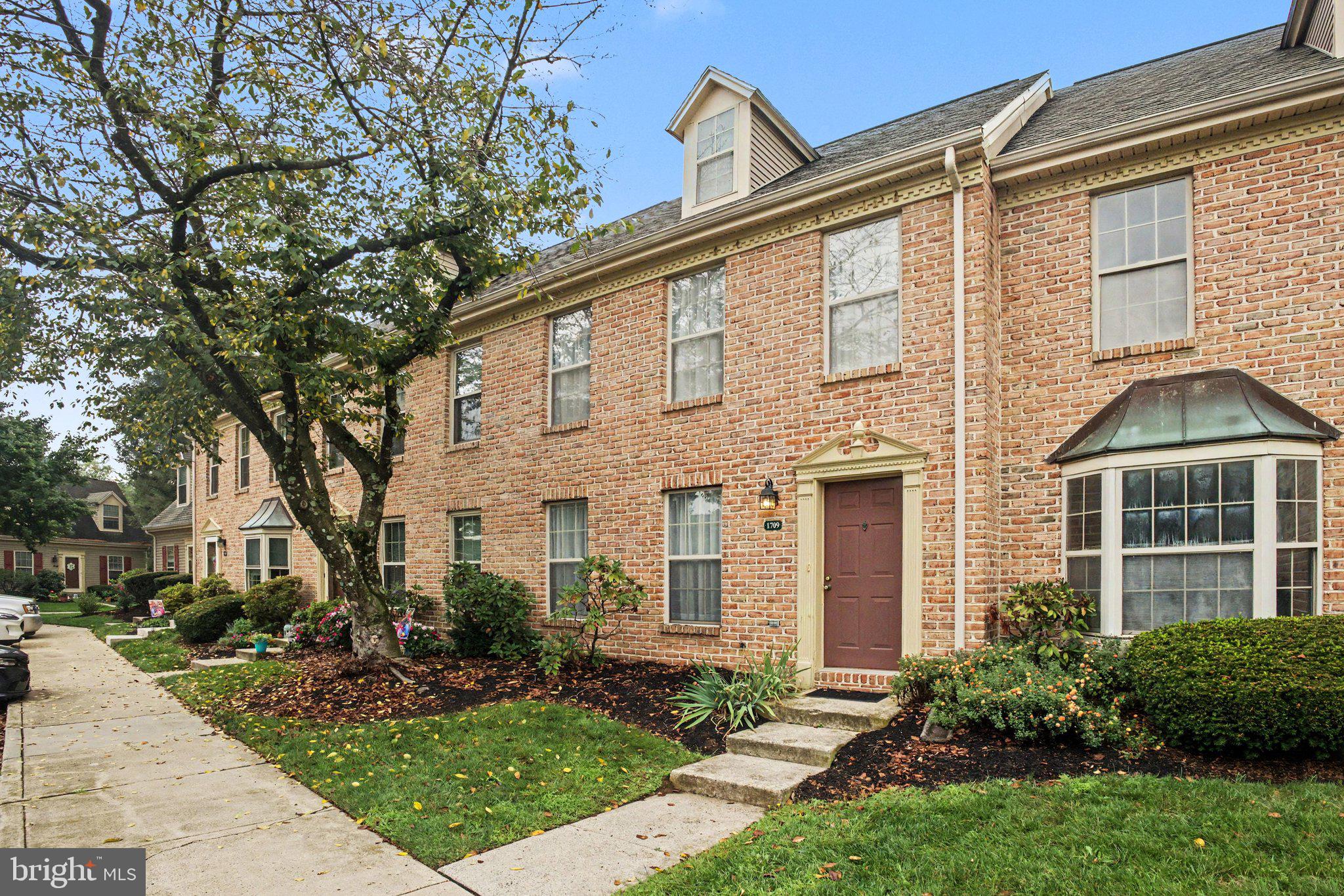 1709 PEYTON RANDOLPH COURT