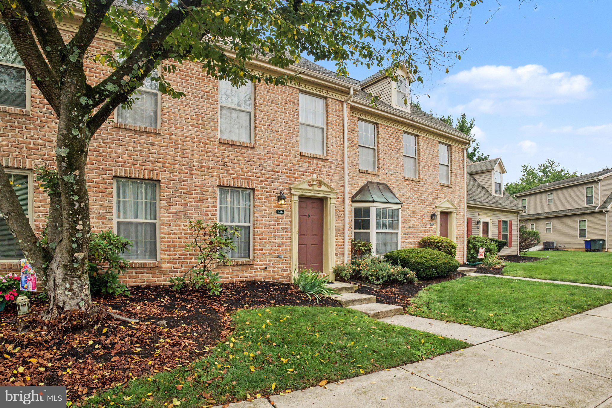 1709 PEYTON RANDOLPH COURT