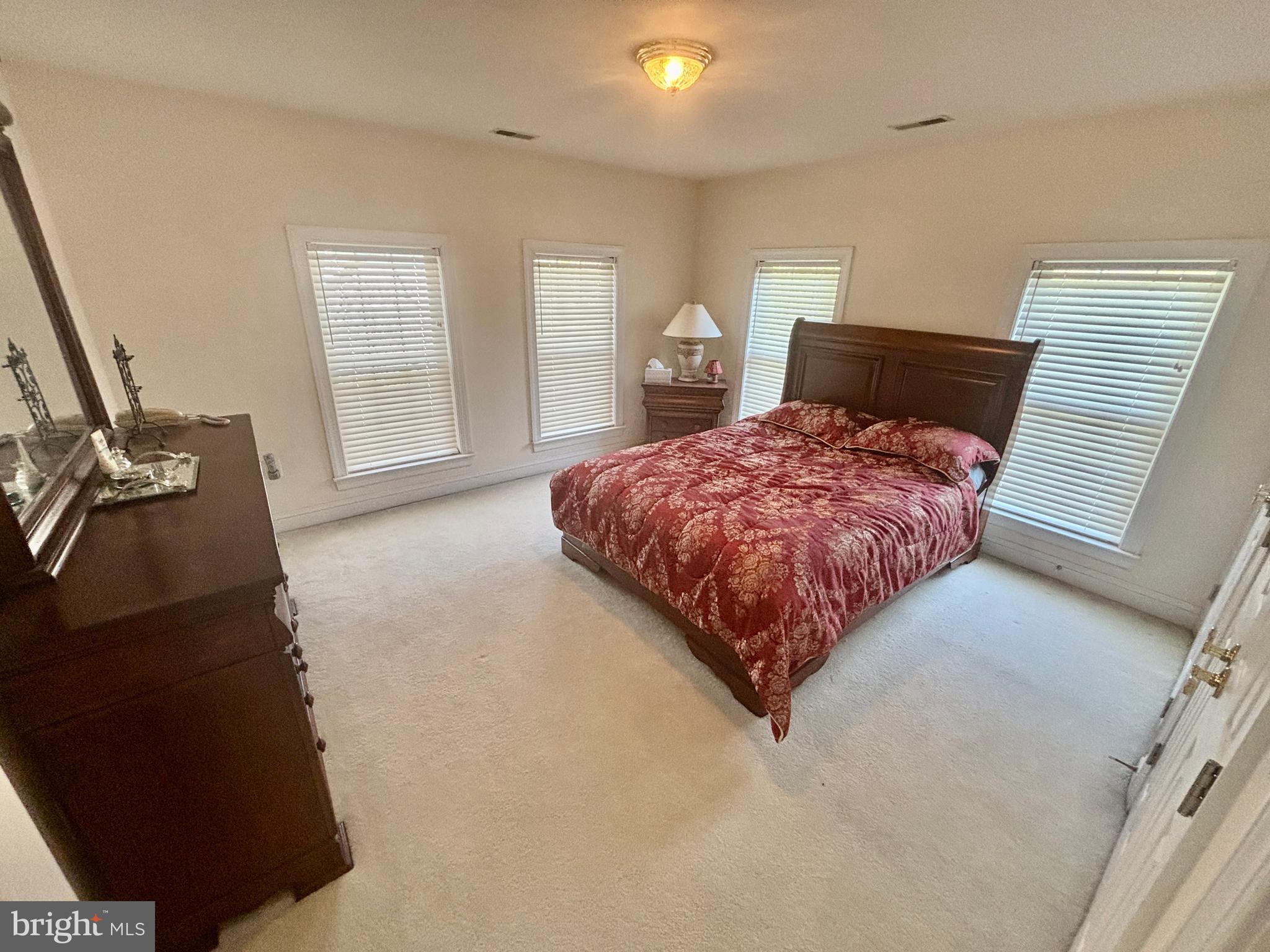 LONGMEADE SUB - Residential