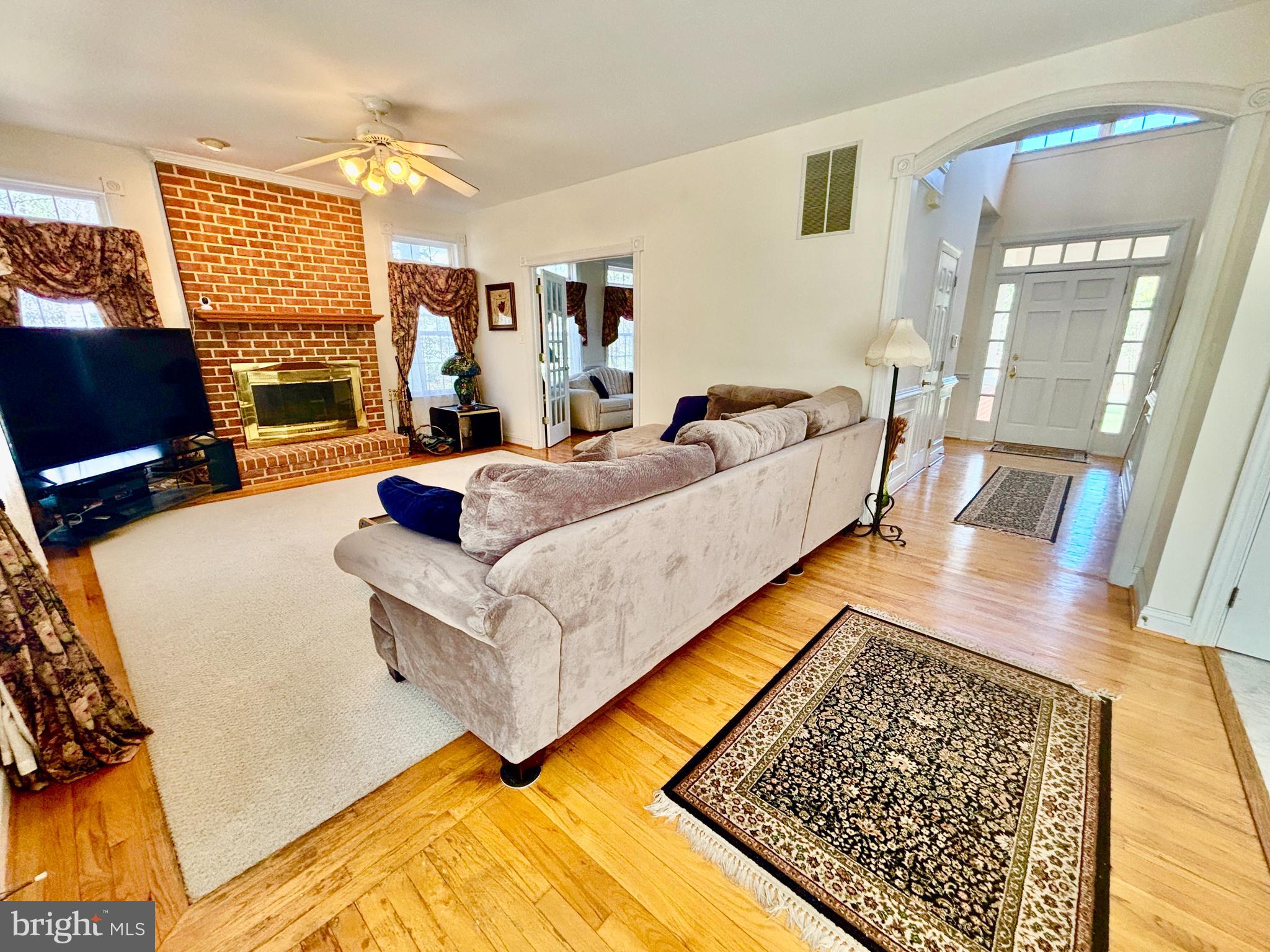 LONGMEADE SUB - Residential