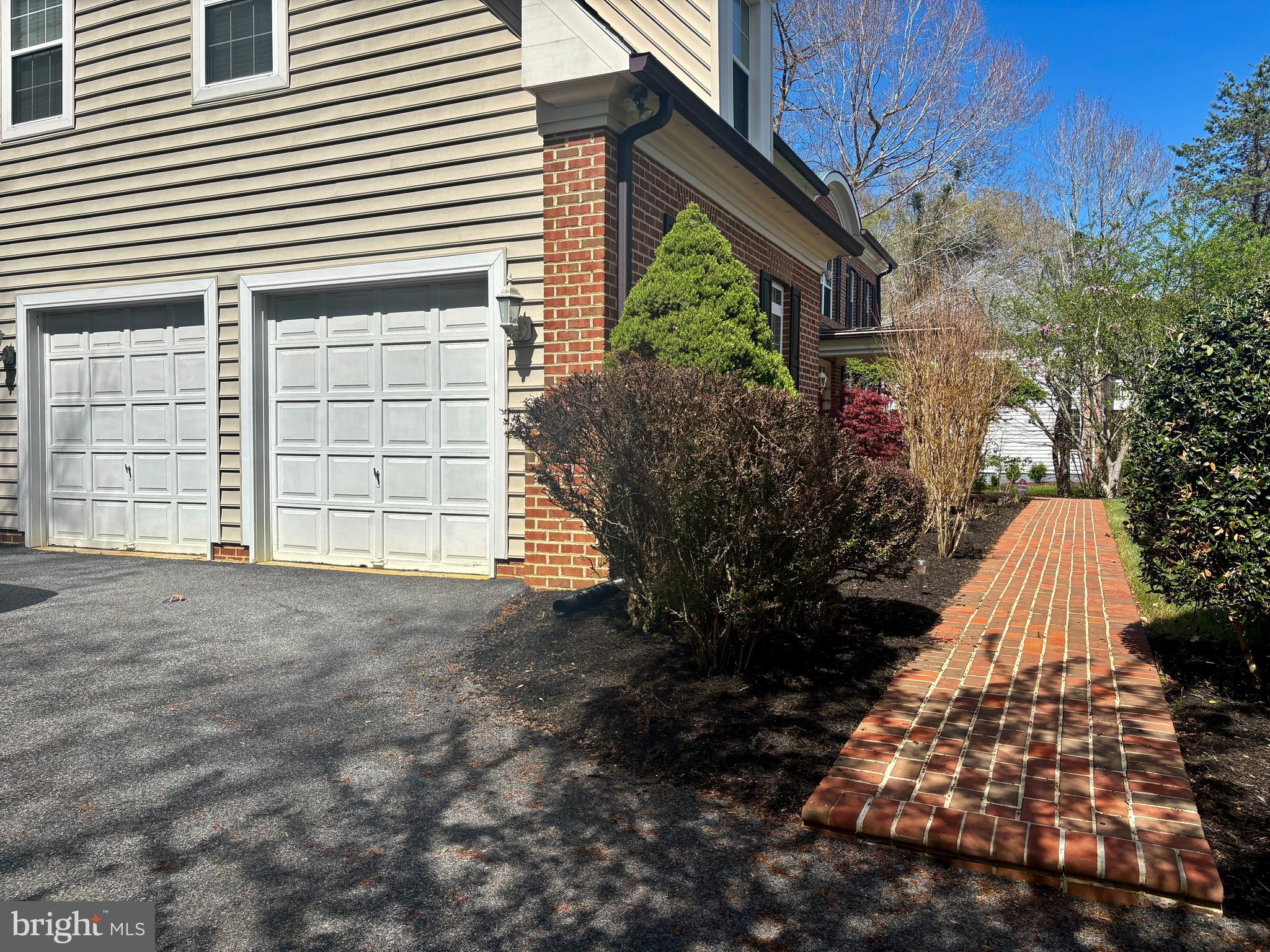 LONGMEADE SUB - Residential